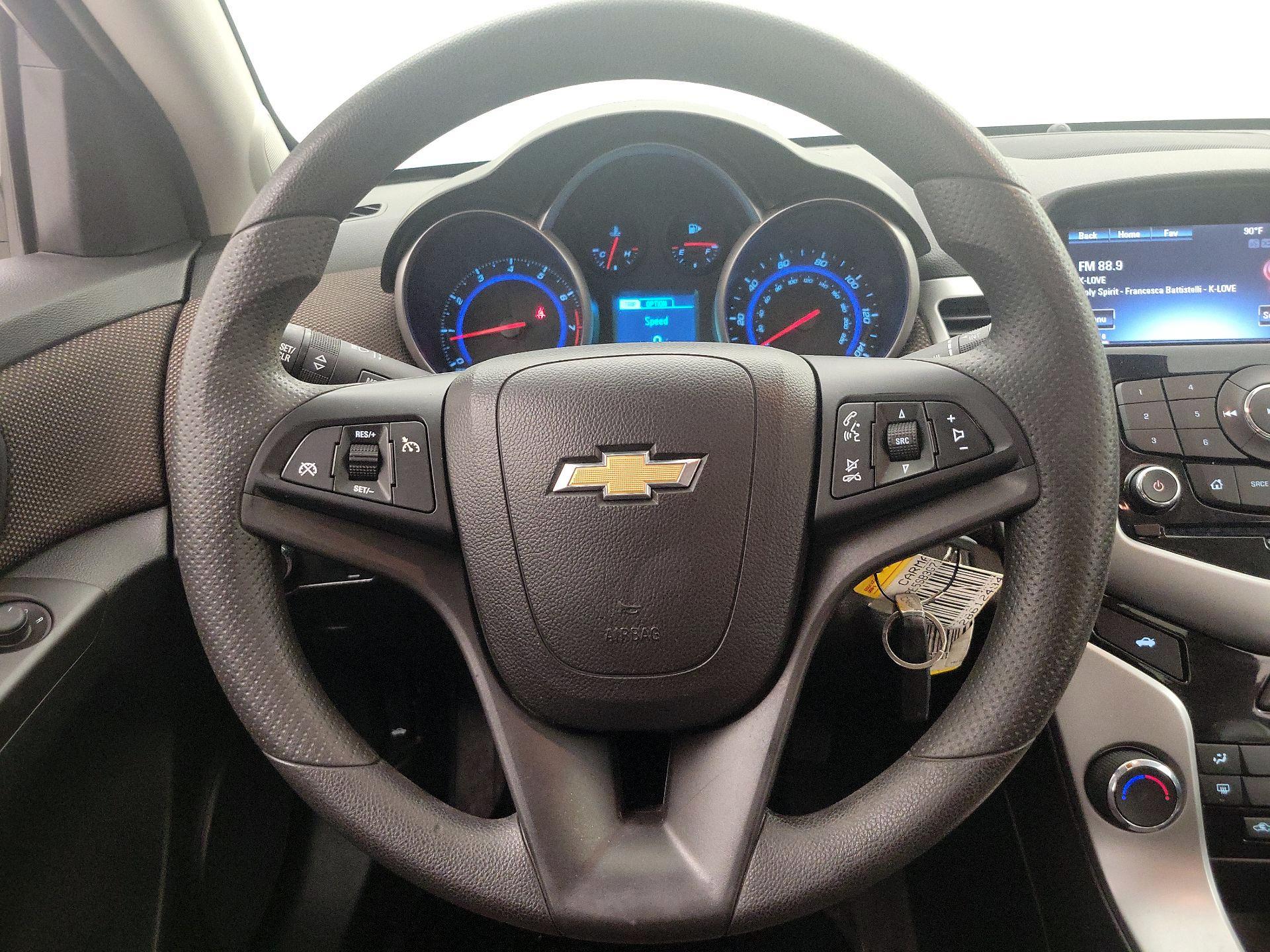 Thumbnail: 2016 Chevrolet Cruze - 10