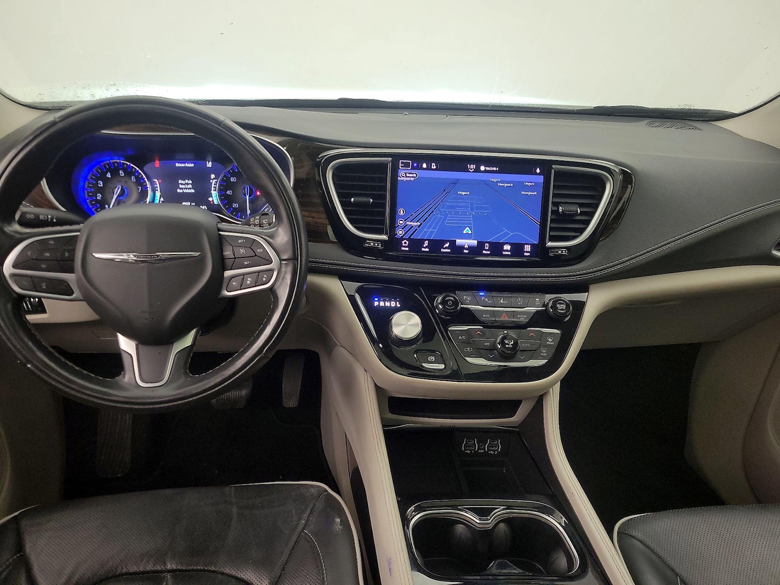 Apple CarPlay® & Android Auto™