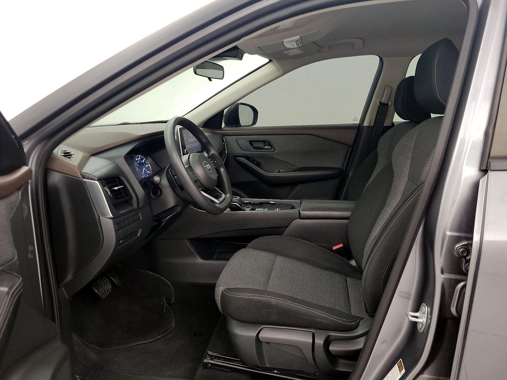 Thumbnail: 2021 Nissan Rogue - 11