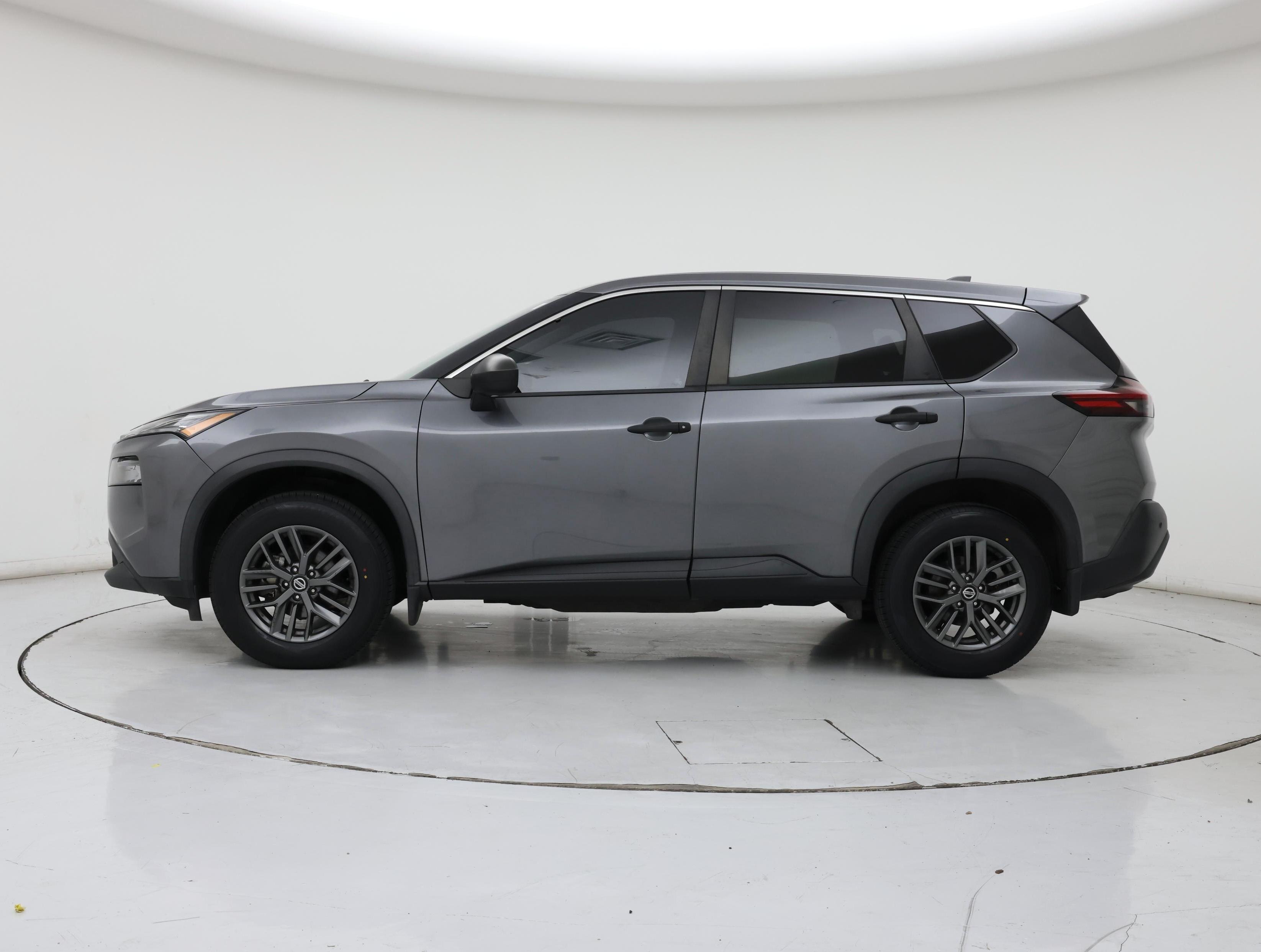 Thumbnail: 2021 Nissan Rogue - 3