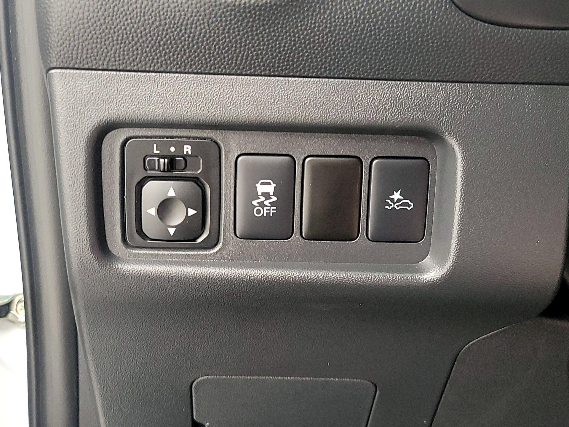 Thumbnail: 2024 Mitsubishi Mirage G4 - 13