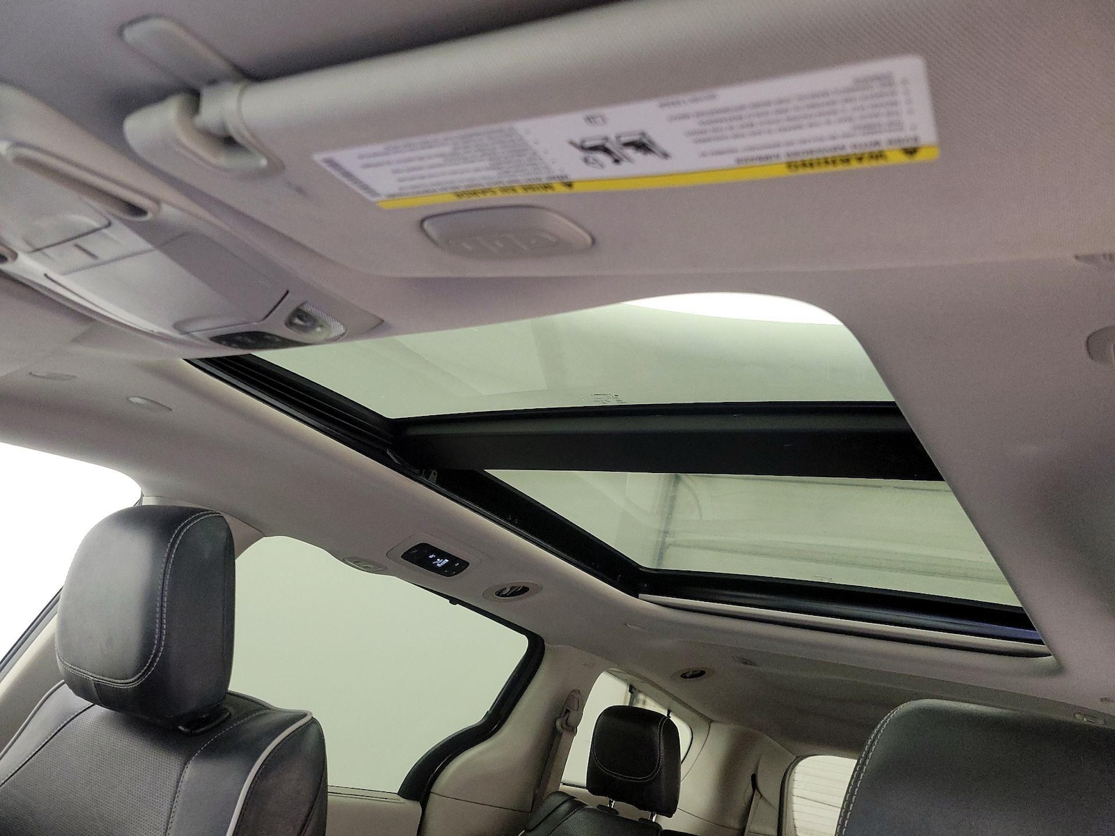 2022 Chrysler Pacifica Limited - Photo 21