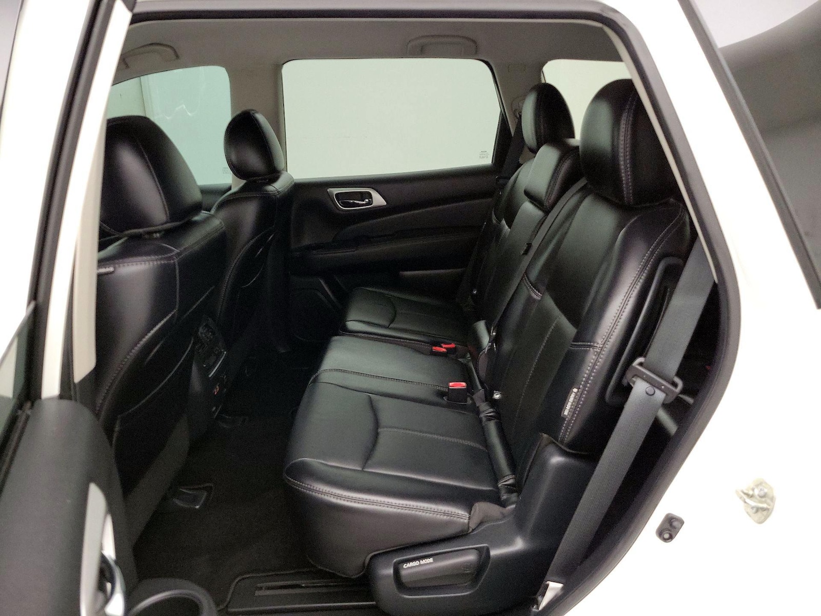 2020 Nissan Pathfinder SL - Photo 21