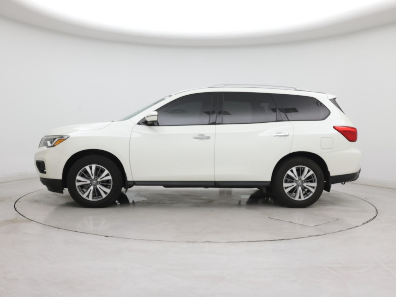 2020 Nissan Pathfinder SL - Photo 4