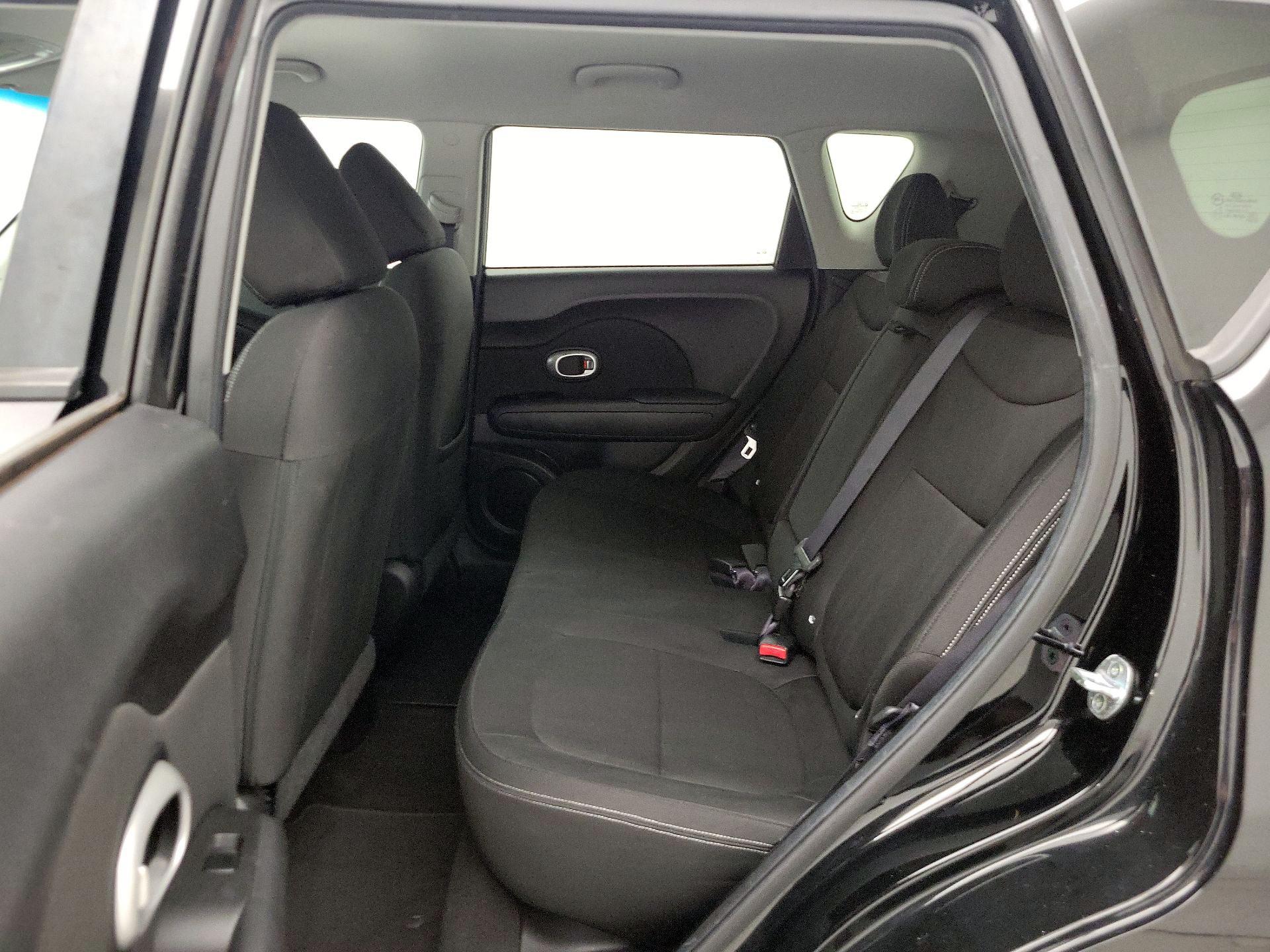 Thumbnail: 2014 Kia Soul - 18