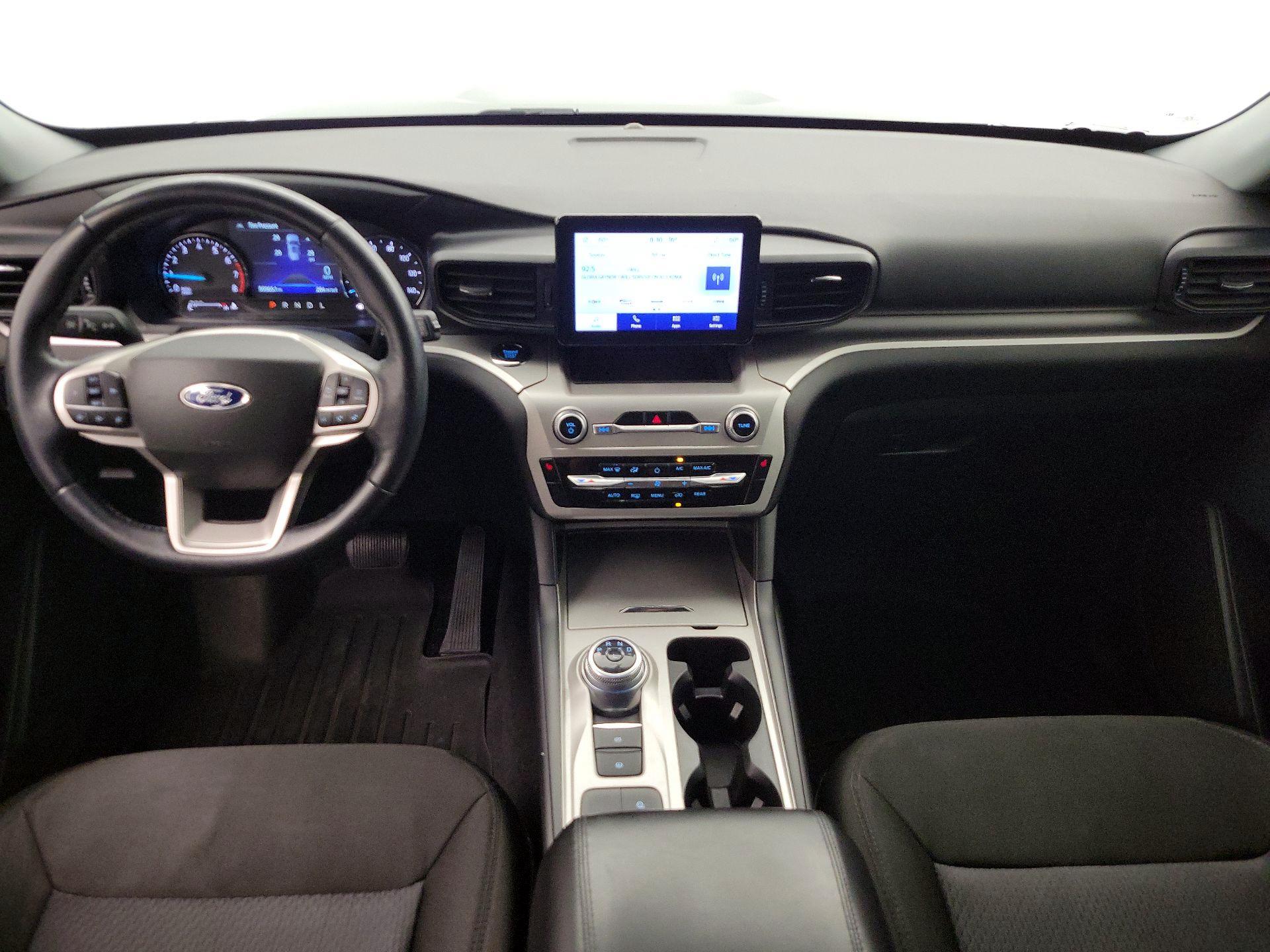 Thumbnail: 2022 Ford Explorer - 9