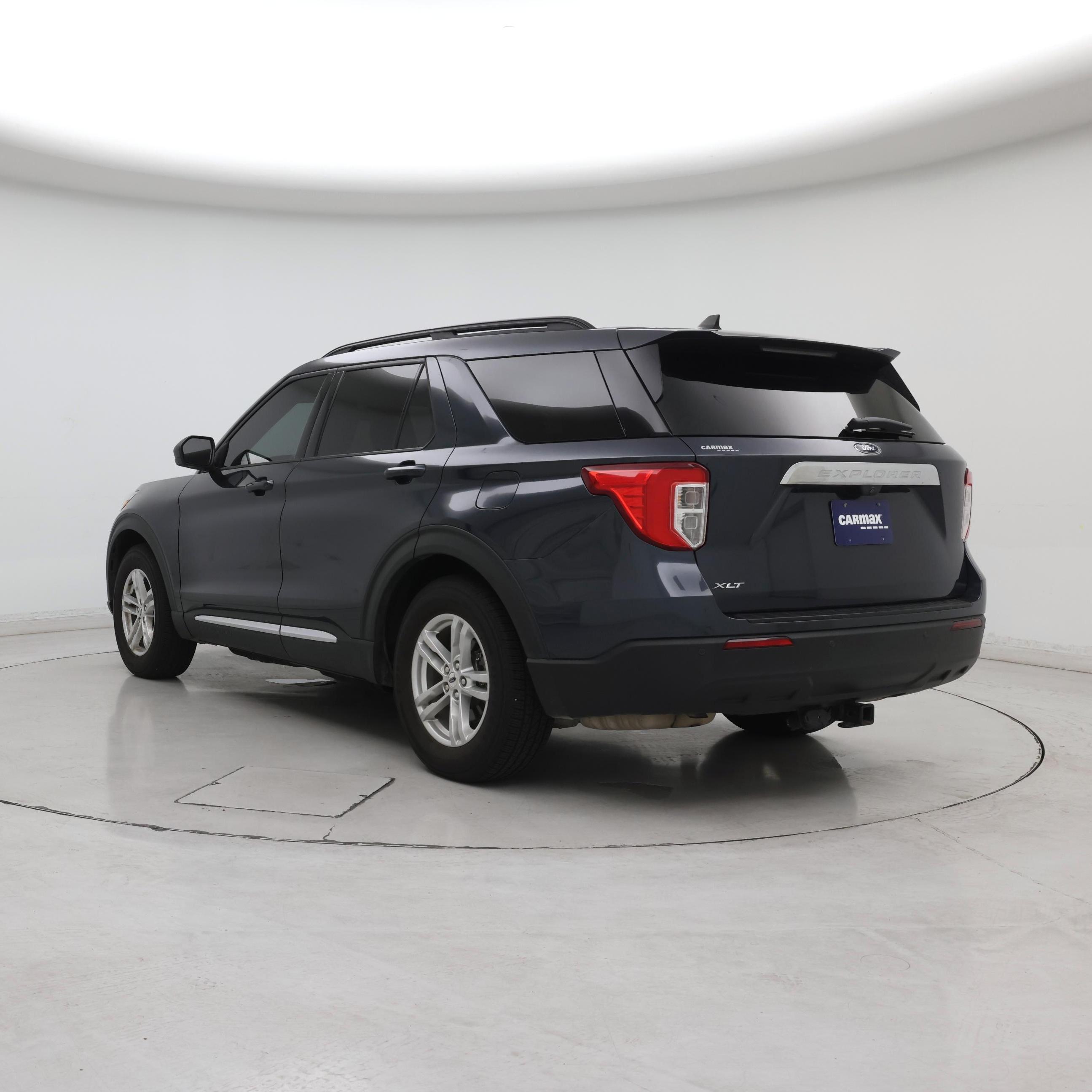 Thumbnail: 2022 Ford Explorer - 2