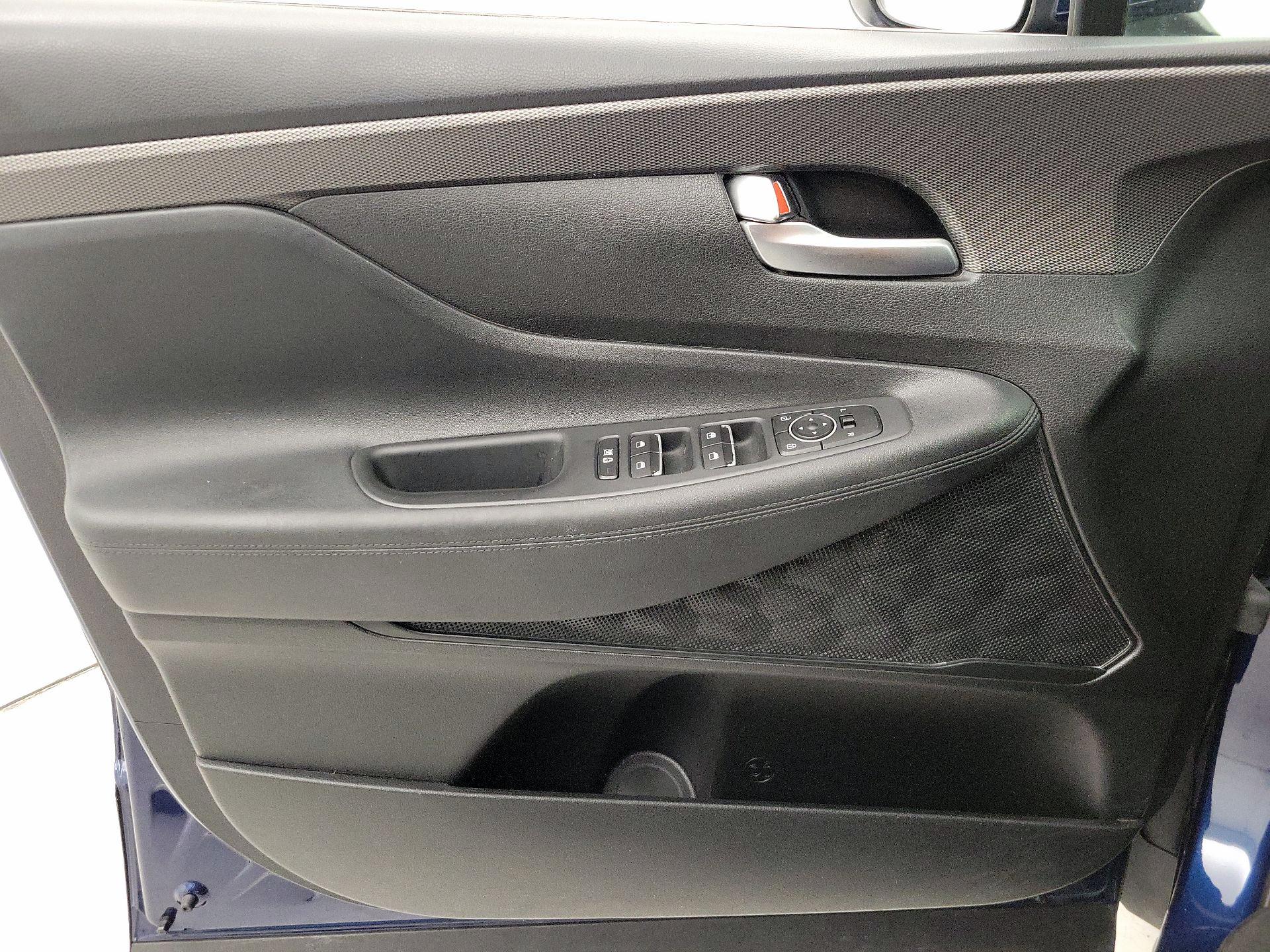 Thumbnail: 2019 Hyundai Santa Fe - 12