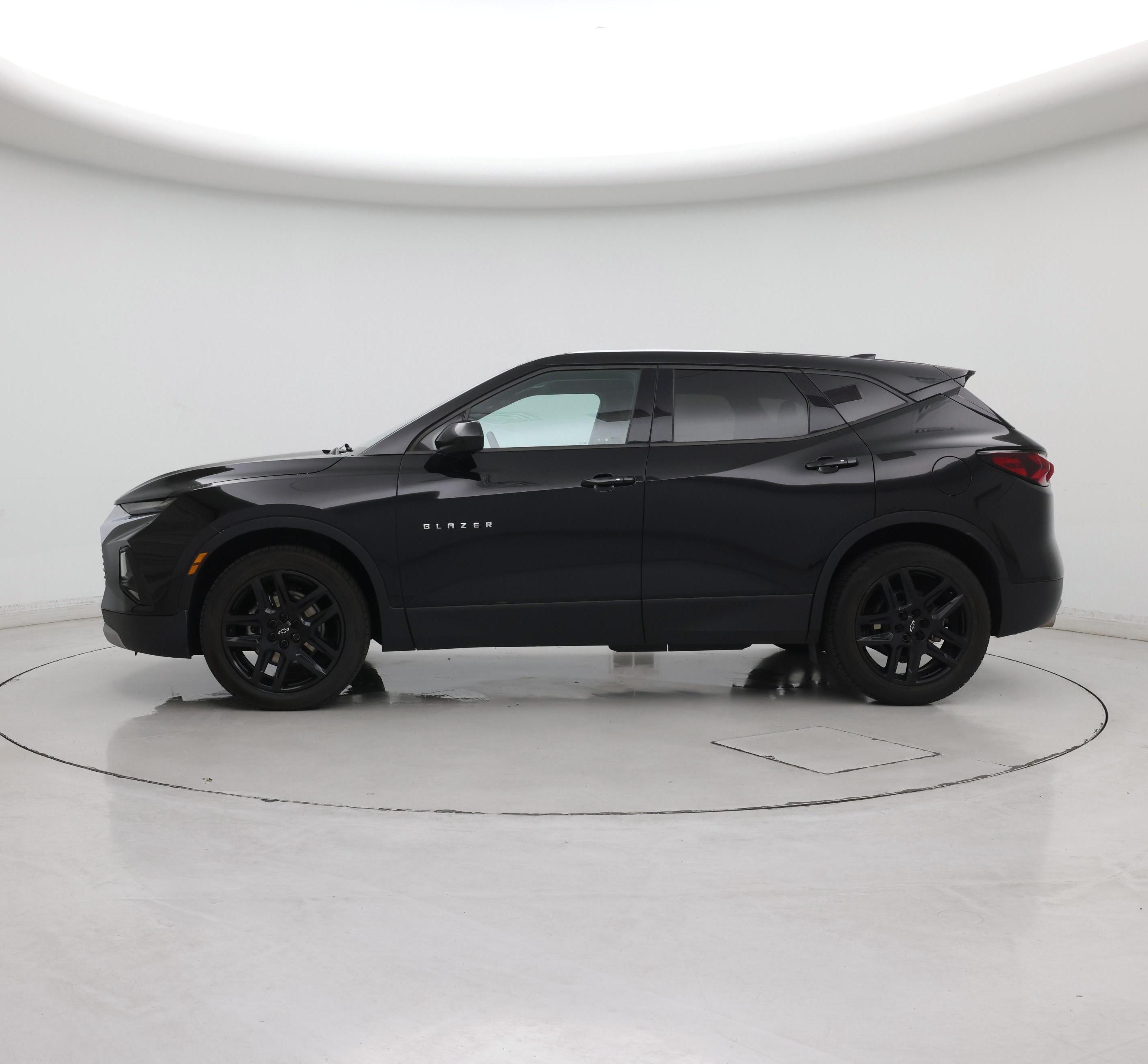 Thumbnail: 2021 Chevrolet Blazer - 3