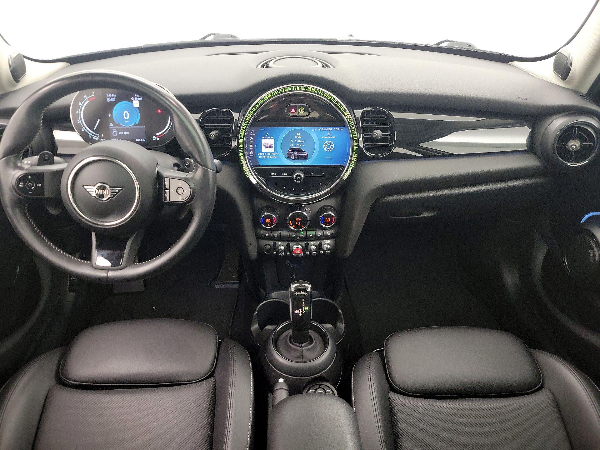 Thumbnail: 2023 MINI Cooper Hardtop - 9