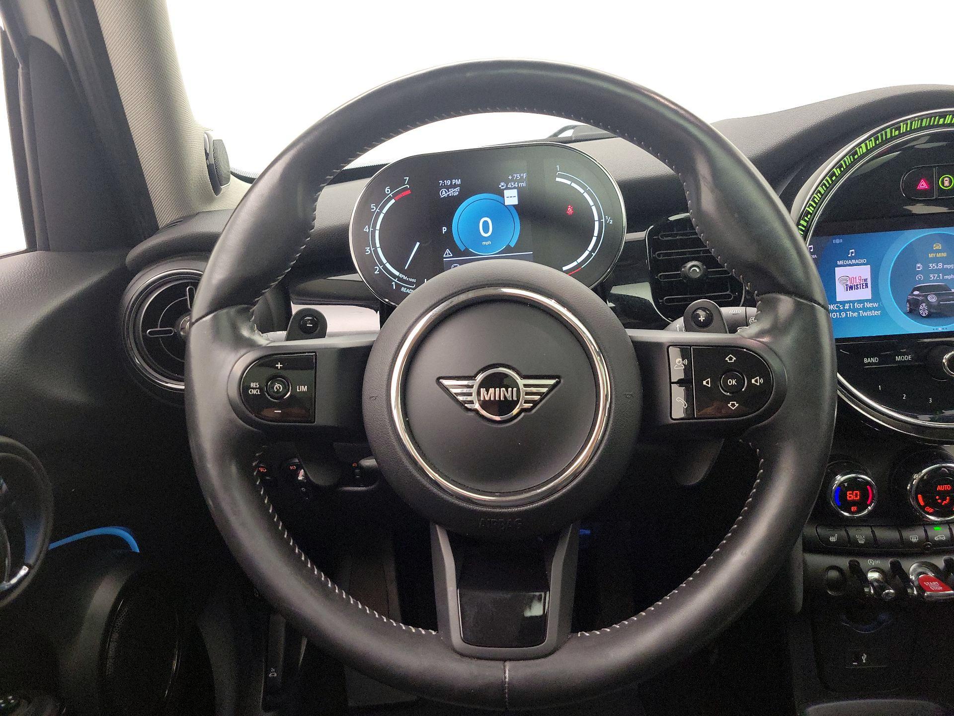 Thumbnail: 2023 MINI Cooper Hardtop - 10