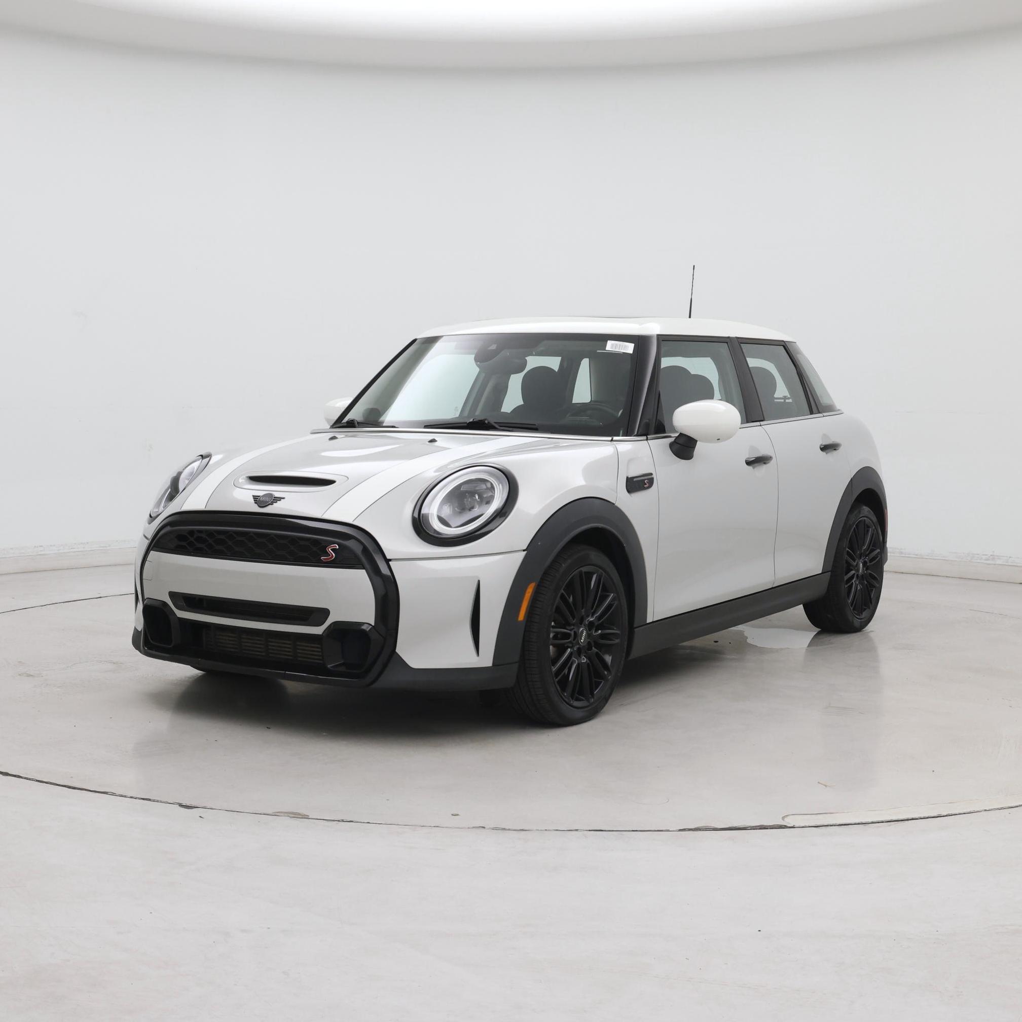Thumbnail: 2023 MINI Cooper Hardtop - 4