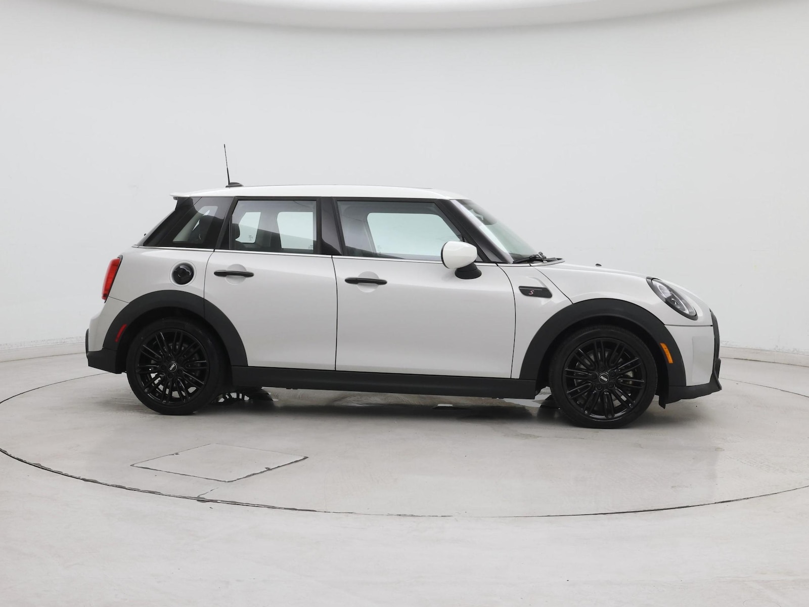 2023 MINI Hardtop 4 Door S - Photo 8