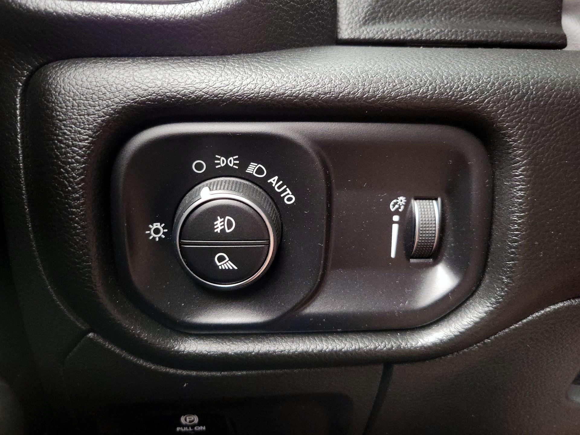 Thumbnail: 2023 RAM 1500 - 13