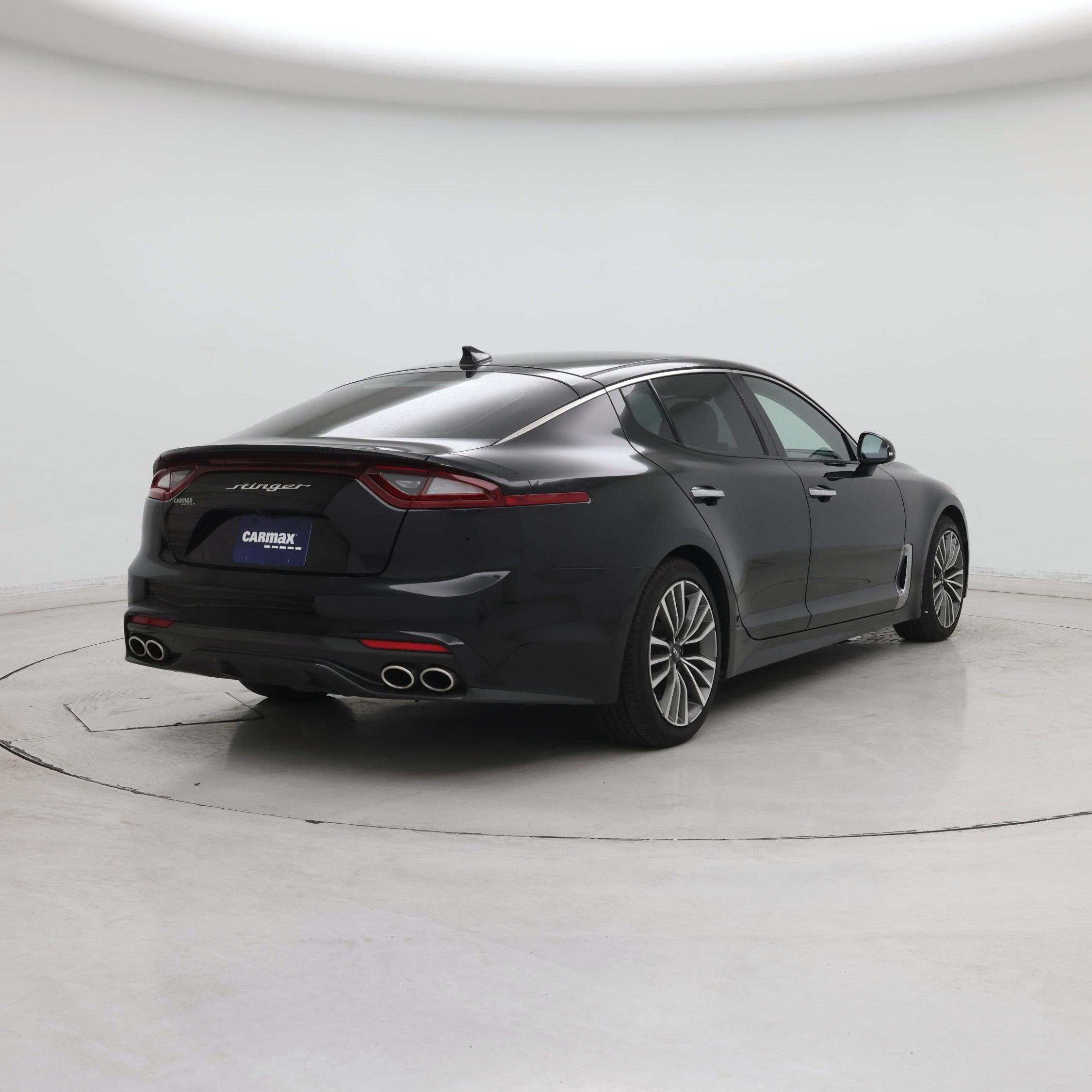 Thumbnail: 2018 Kia Stinger - 8