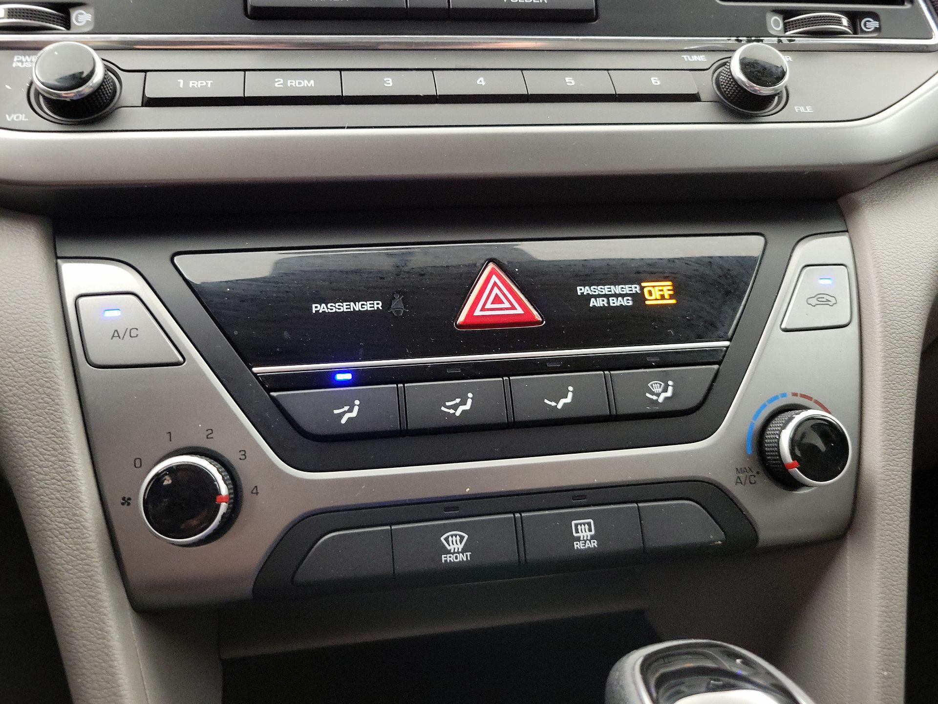 Thumbnail: 2017 Hyundai Elantra - 15