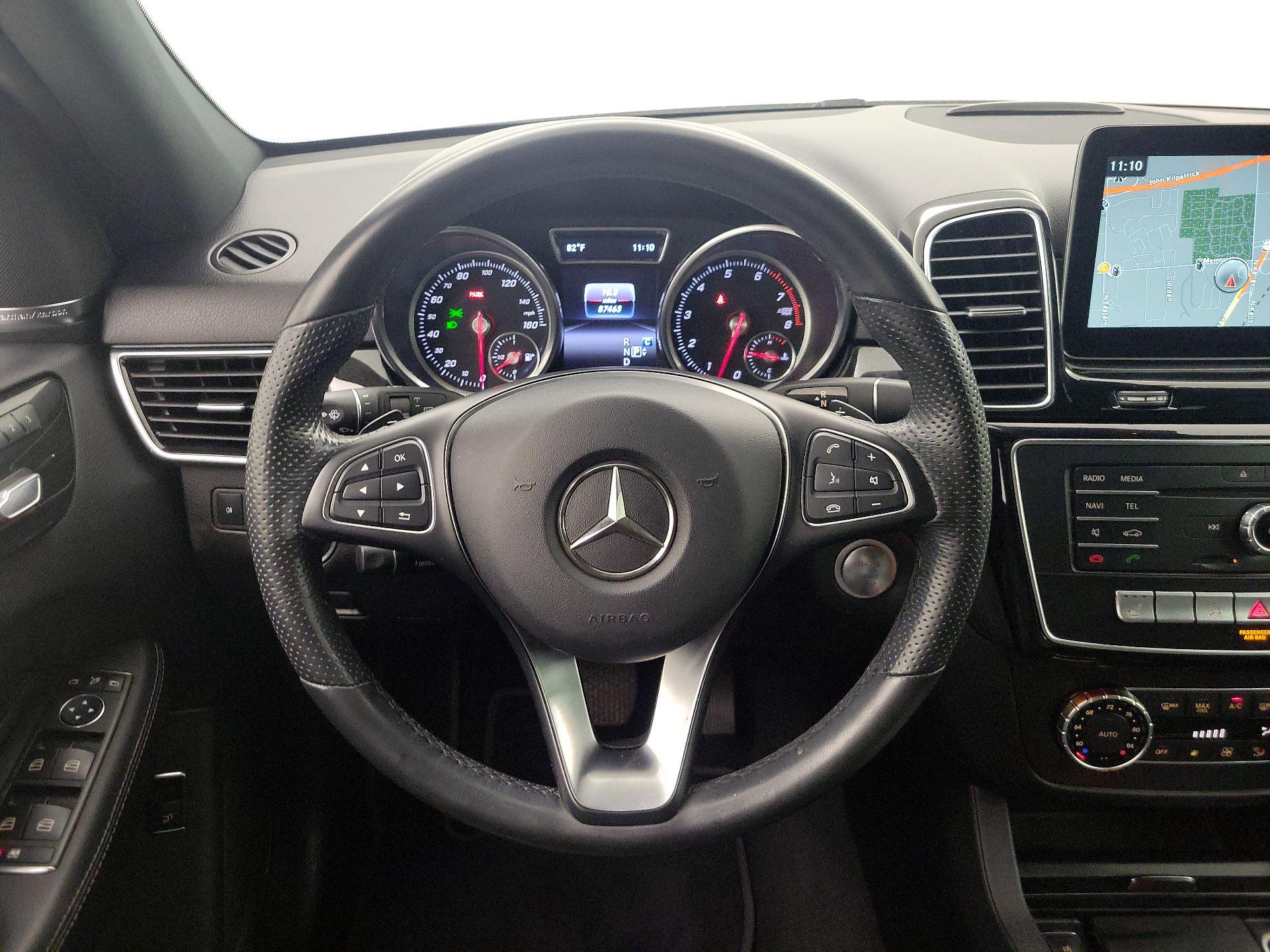 Thumbnail: 2017 Mercedes-Benz GLE - 10