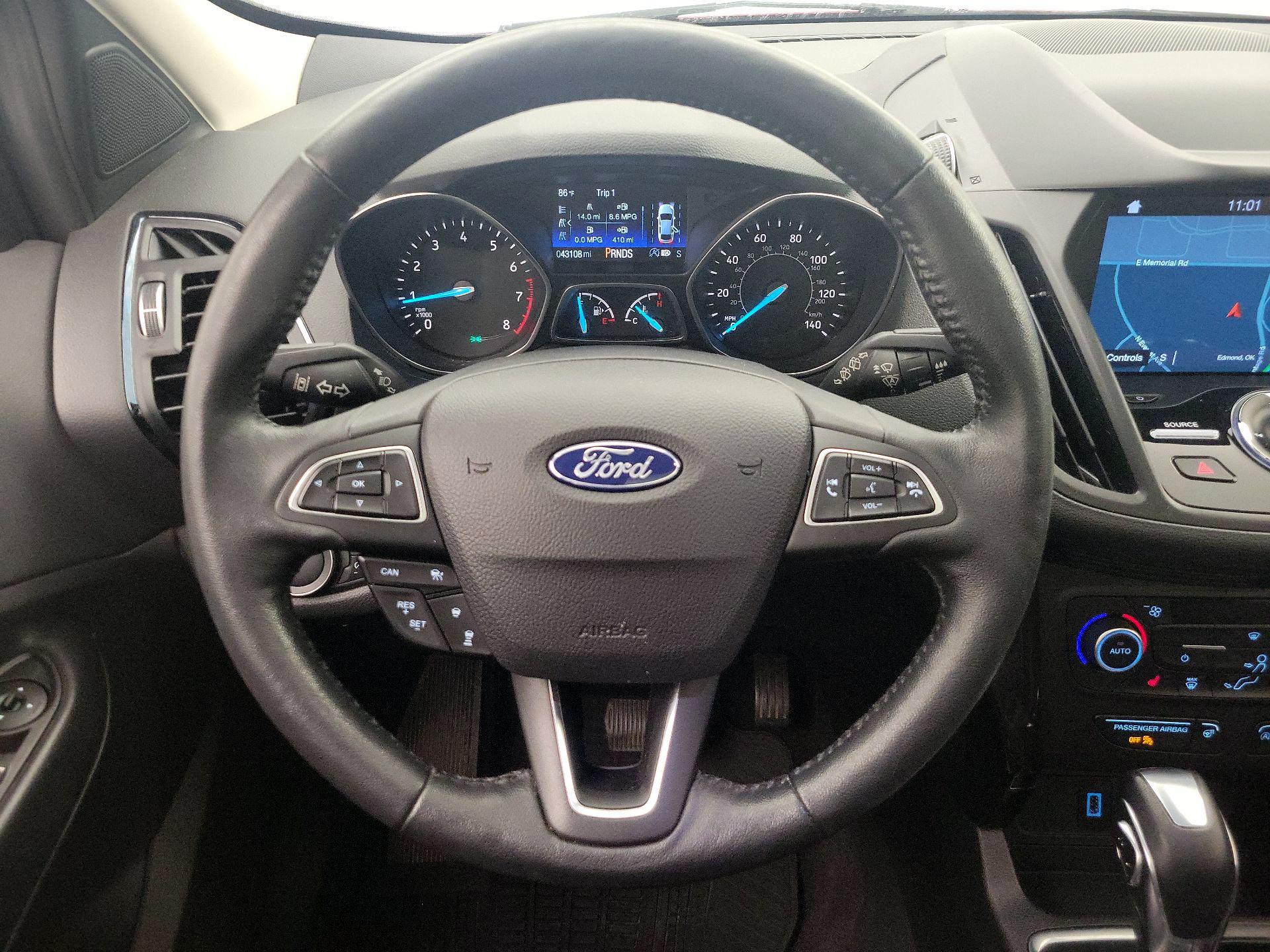 Thumbnail: 2019 Ford Escape - 10