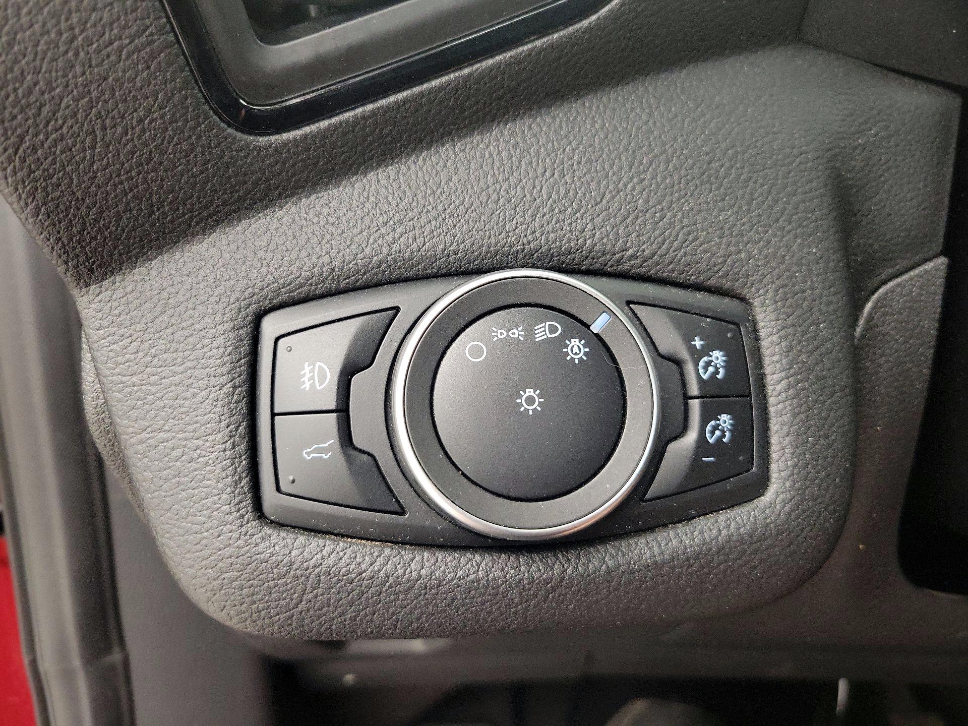 Thumbnail: 2019 Ford Escape - 13