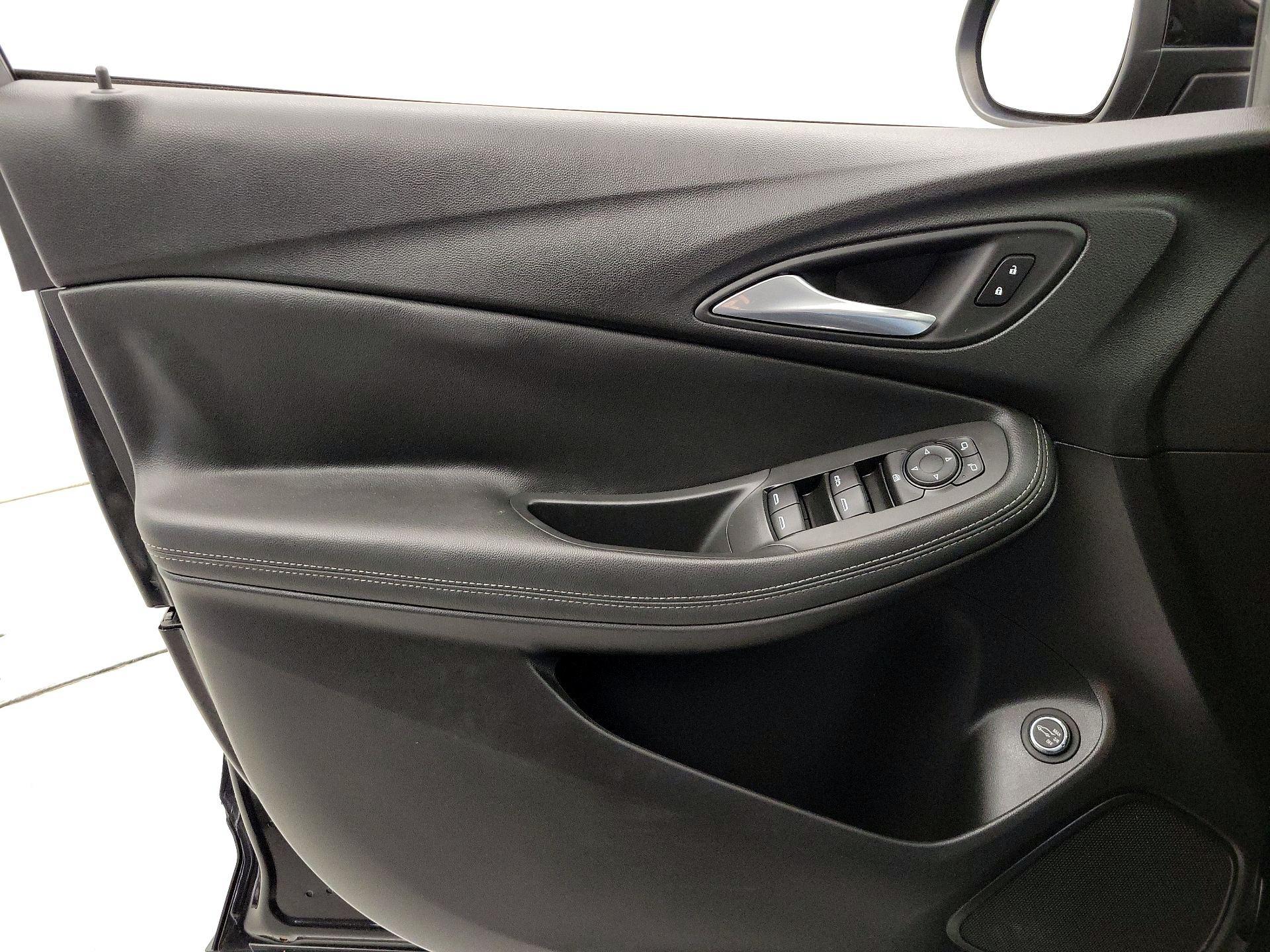 Thumbnail: 2020 Buick Encore GX - 12