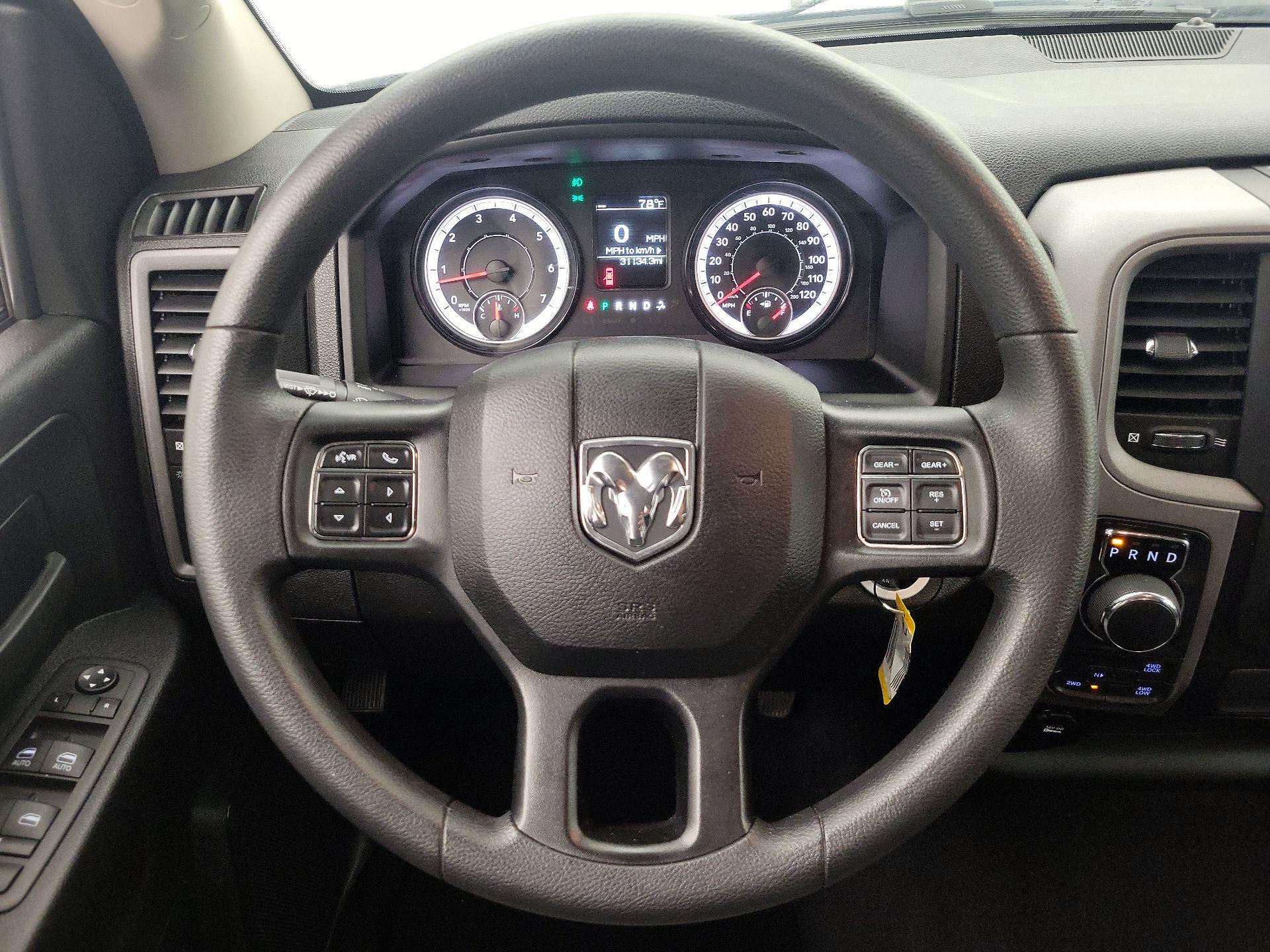 Thumbnail: 2023 RAM 1500 Classic - 10