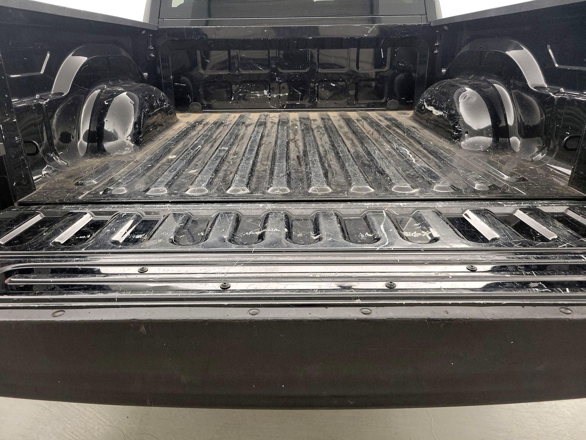 Thumbnail: 2023 RAM 1500 Classic - 20