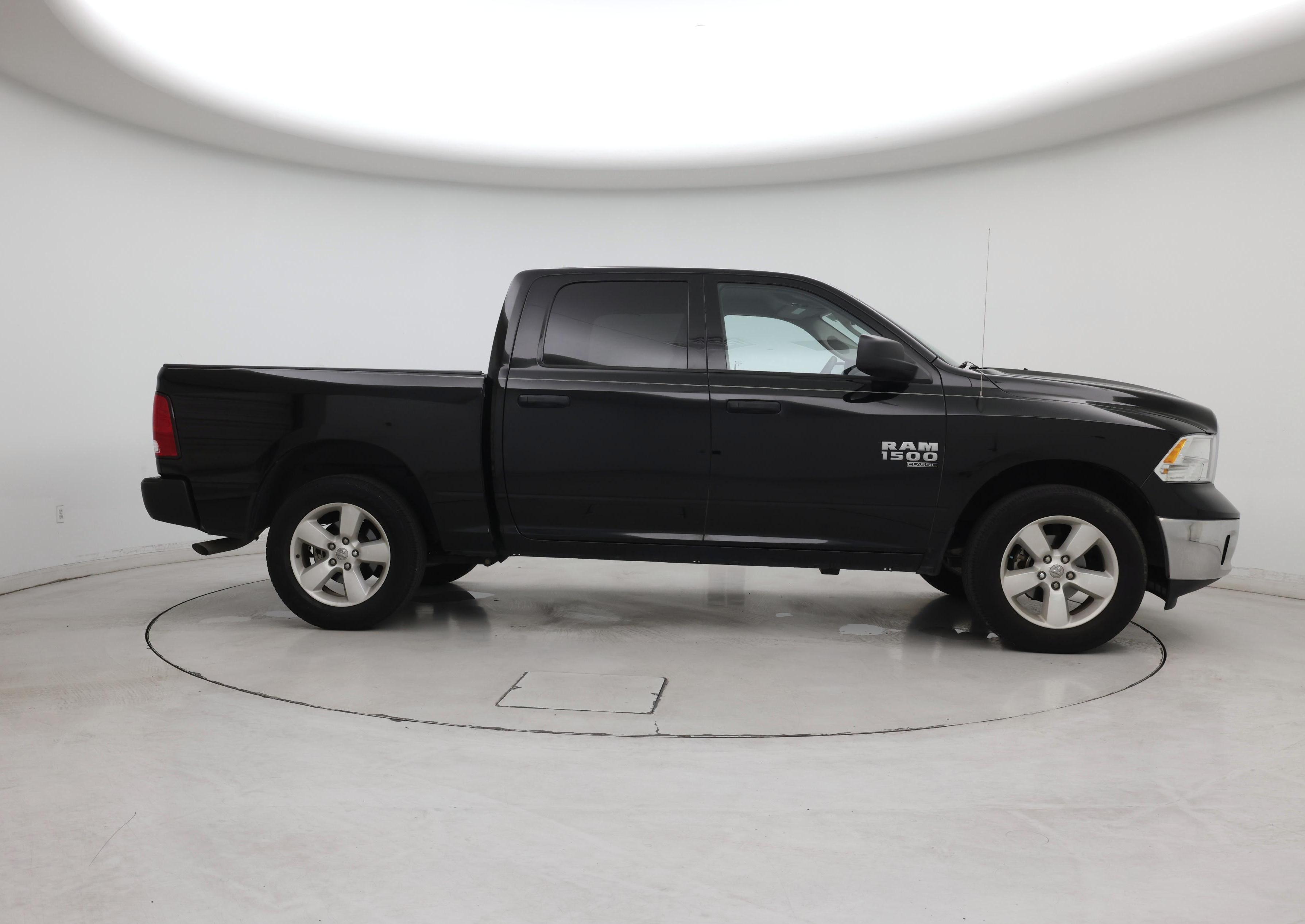 Thumbnail: 2023 RAM 1500 Classic - 7