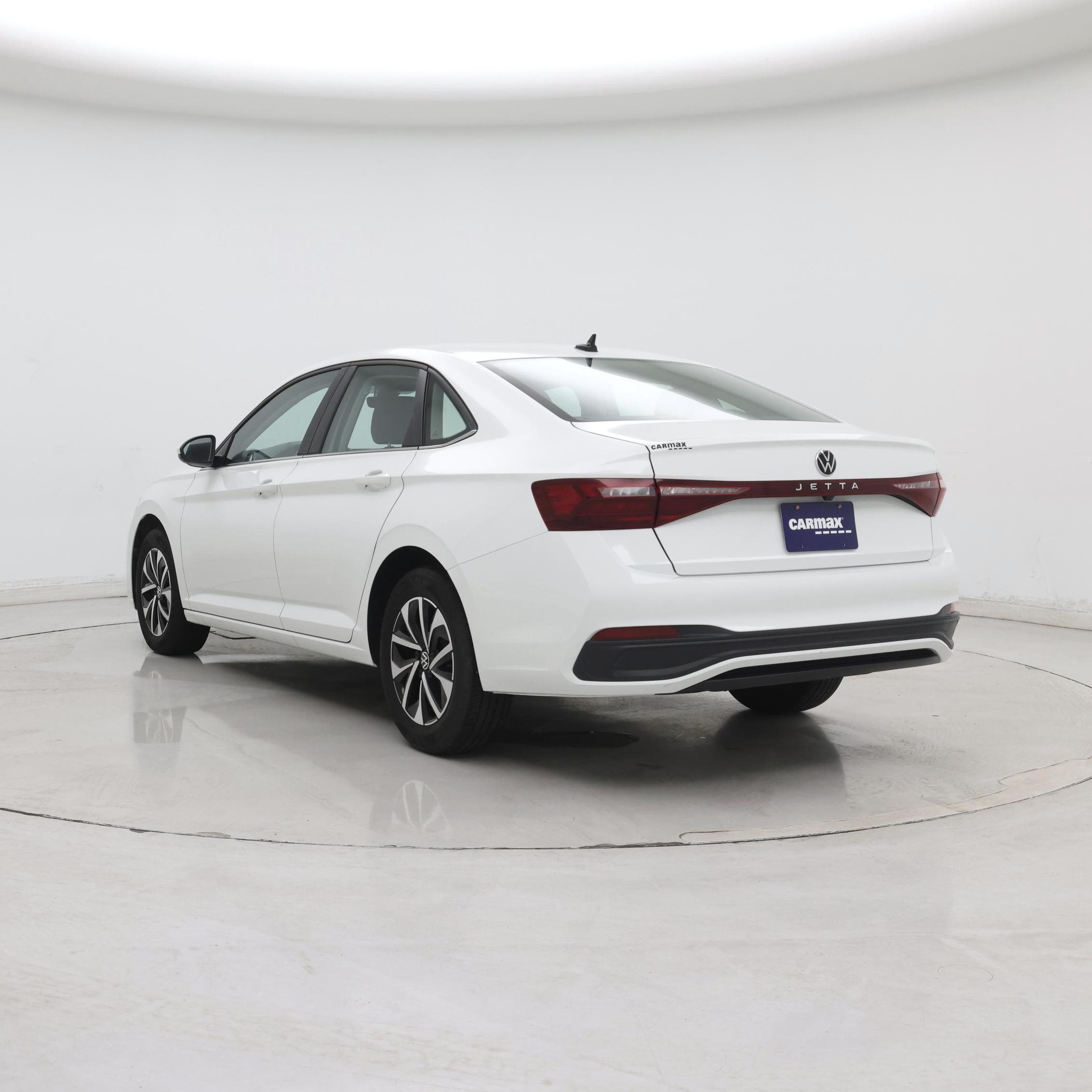 Thumbnail: 2025 Volkswagen Jetta - 2