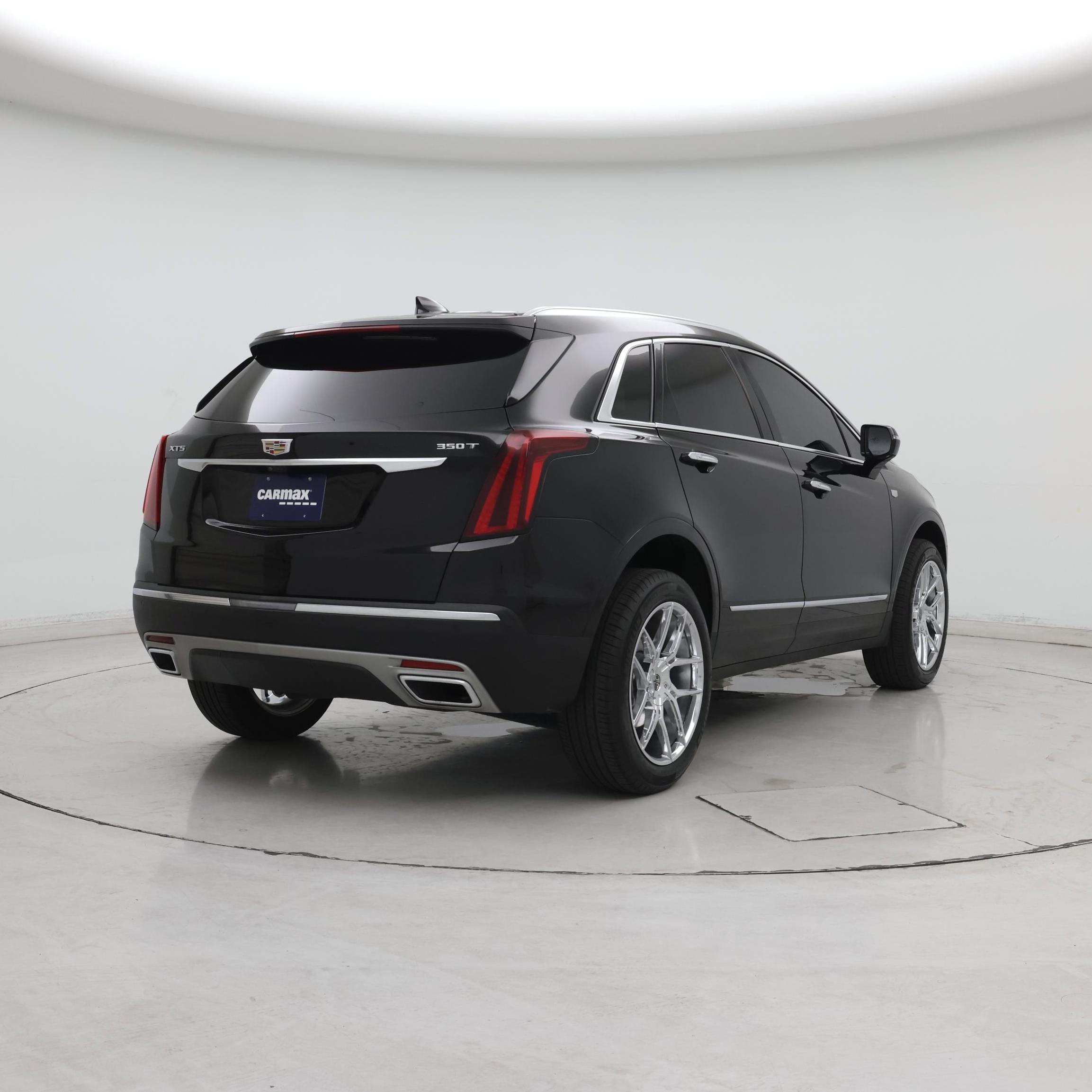 Thumbnail: 2024 Cadillac XT5 - 8