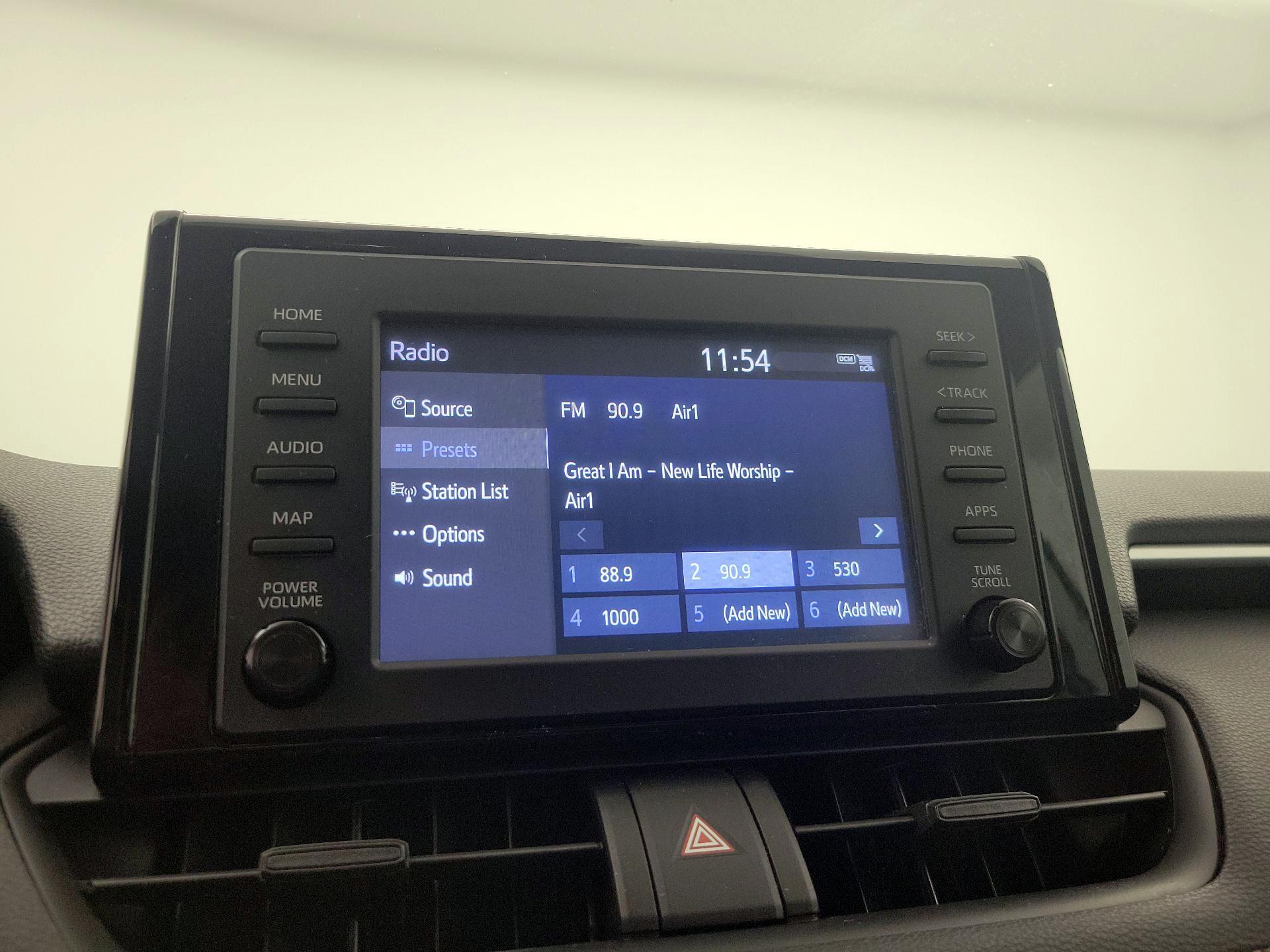 Thumbnail: 2019 Toyota RAV4 - 15
