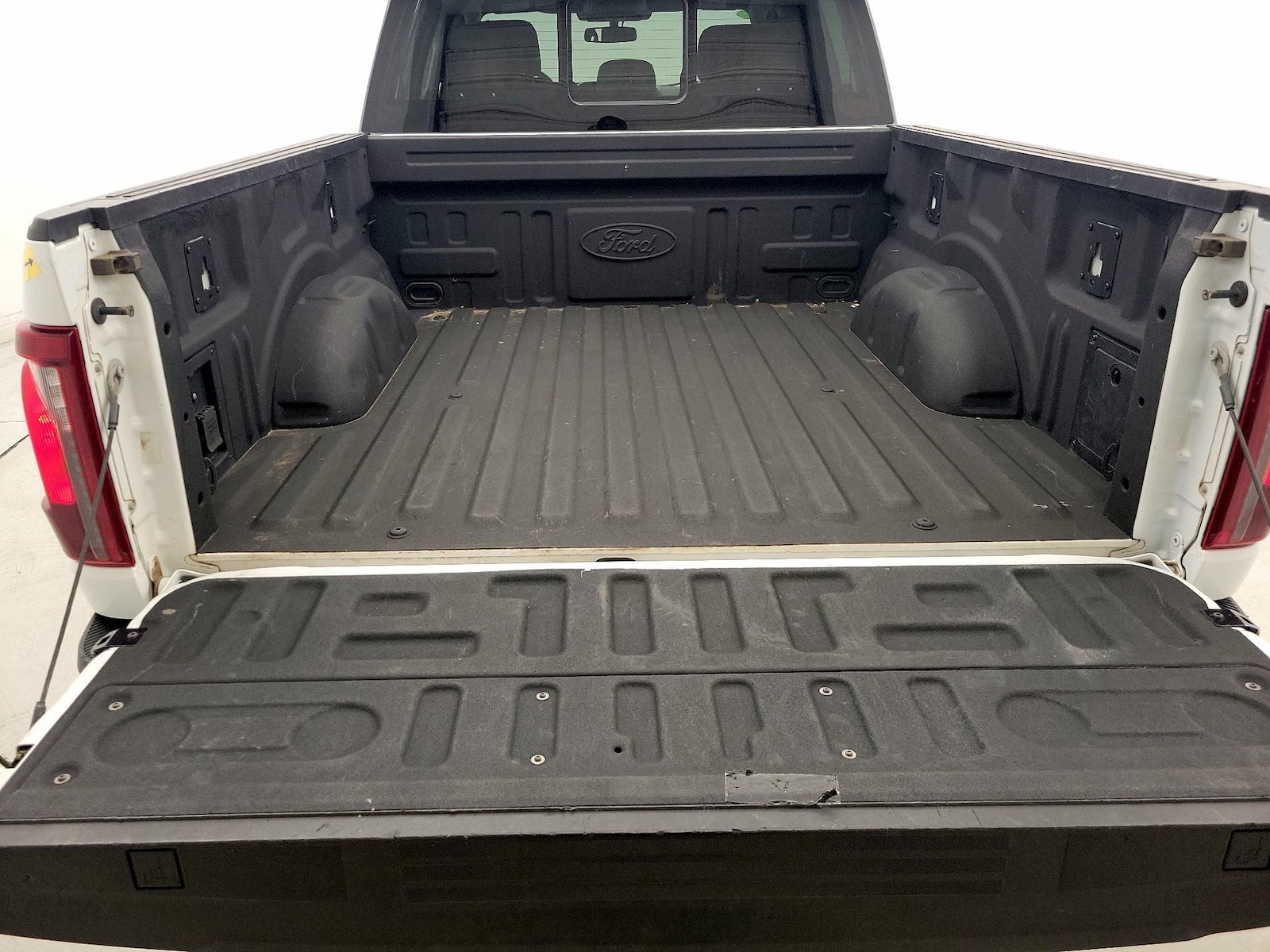 2024 Ford F-150 XLT - Photo 21