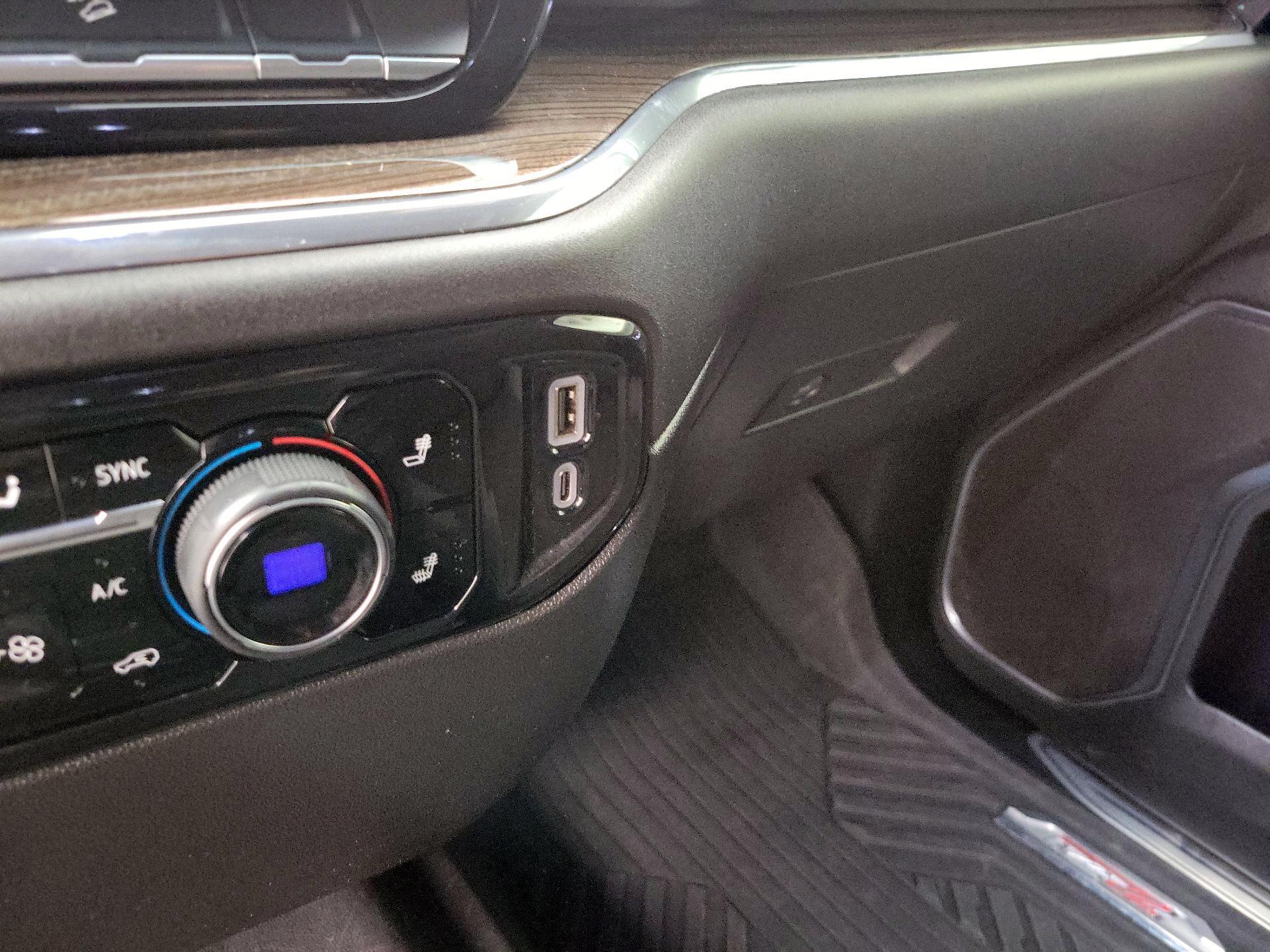 Thumbnail: 2024 Chevrolet Silverado 2500 - 18