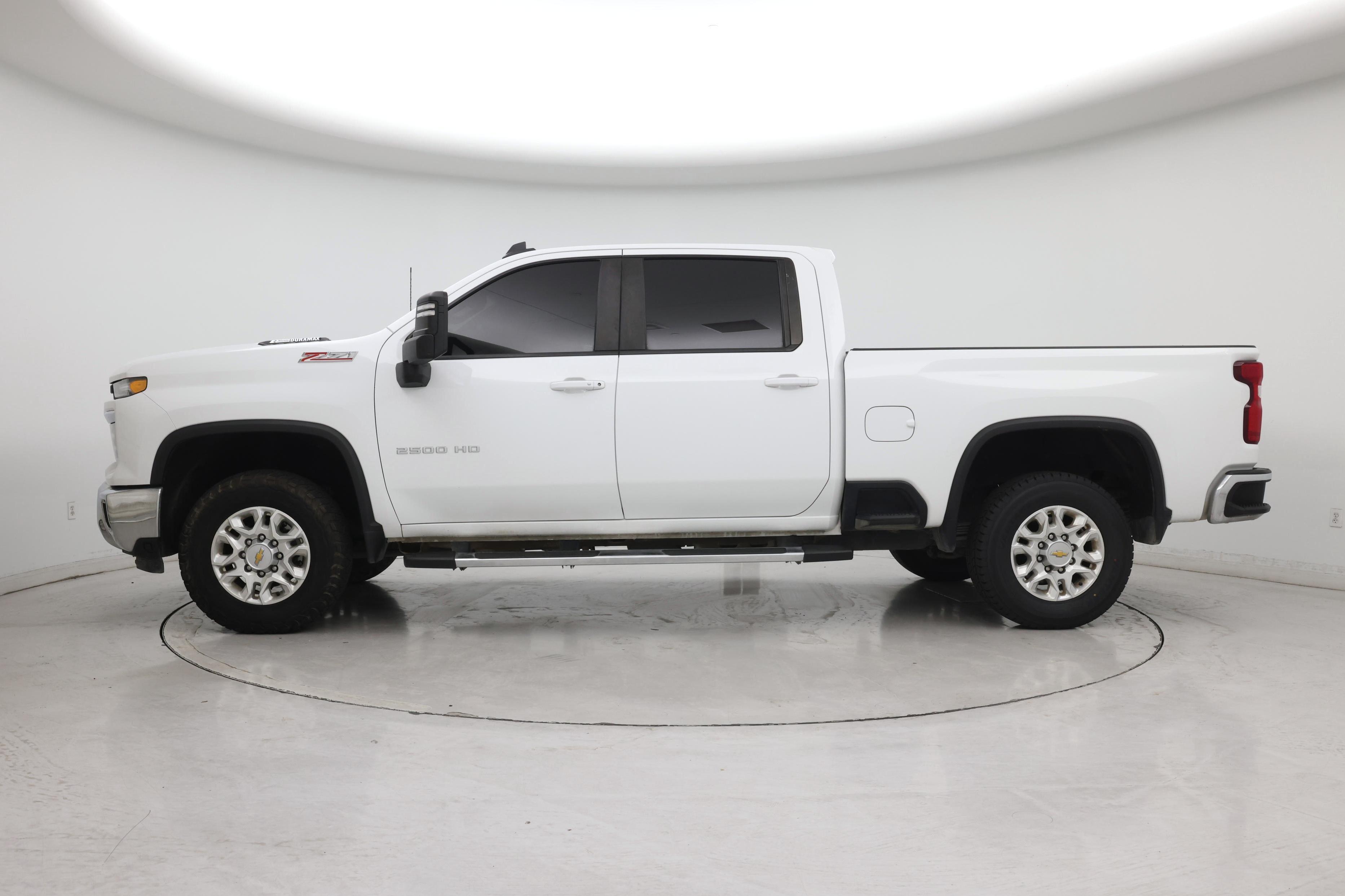 Thumbnail: 2024 Chevrolet Silverado 2500 - 3
