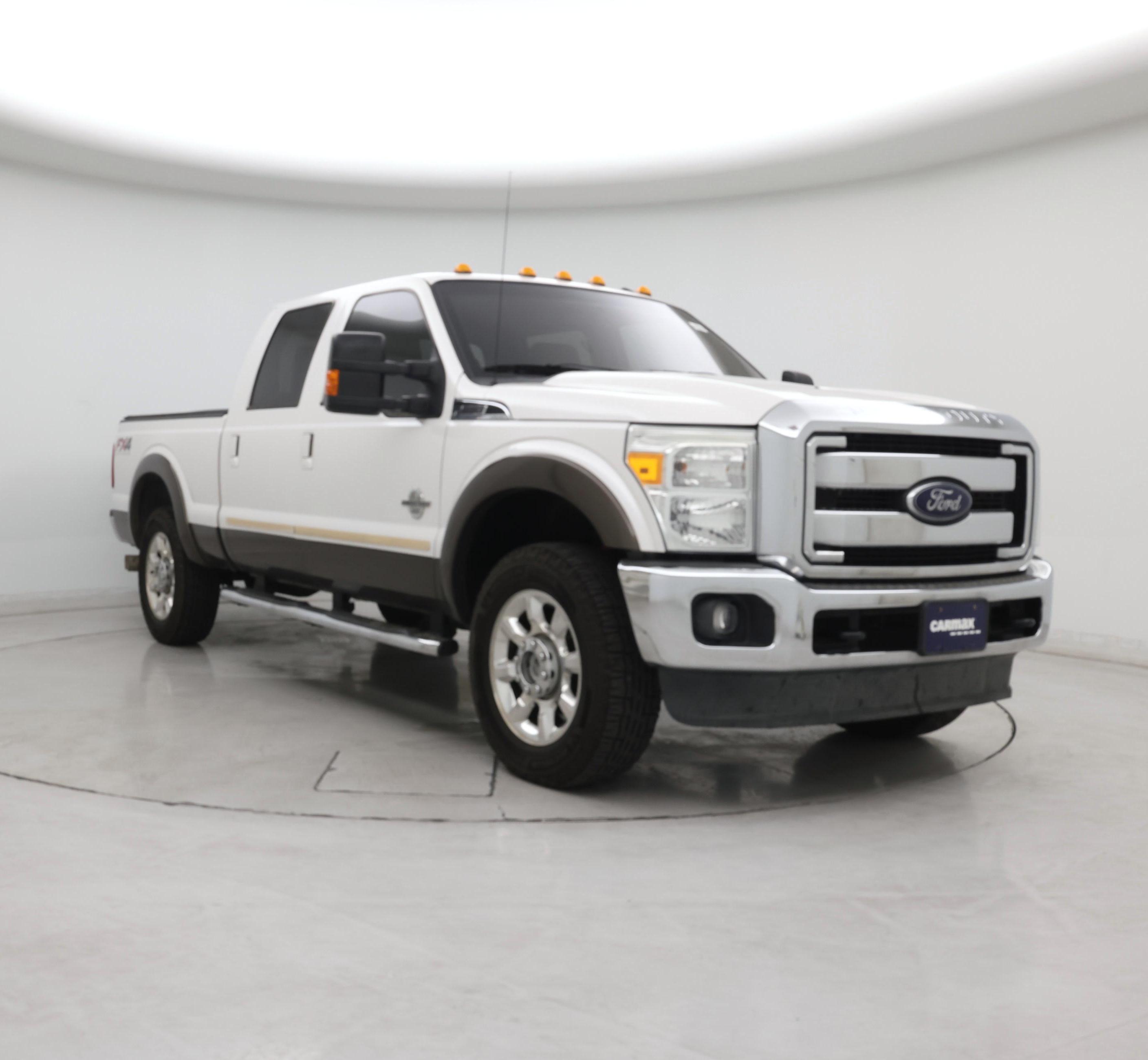 White 2016 Ford F-250 Super Duty Pickup Truck Four-Wheel Drive Automatic