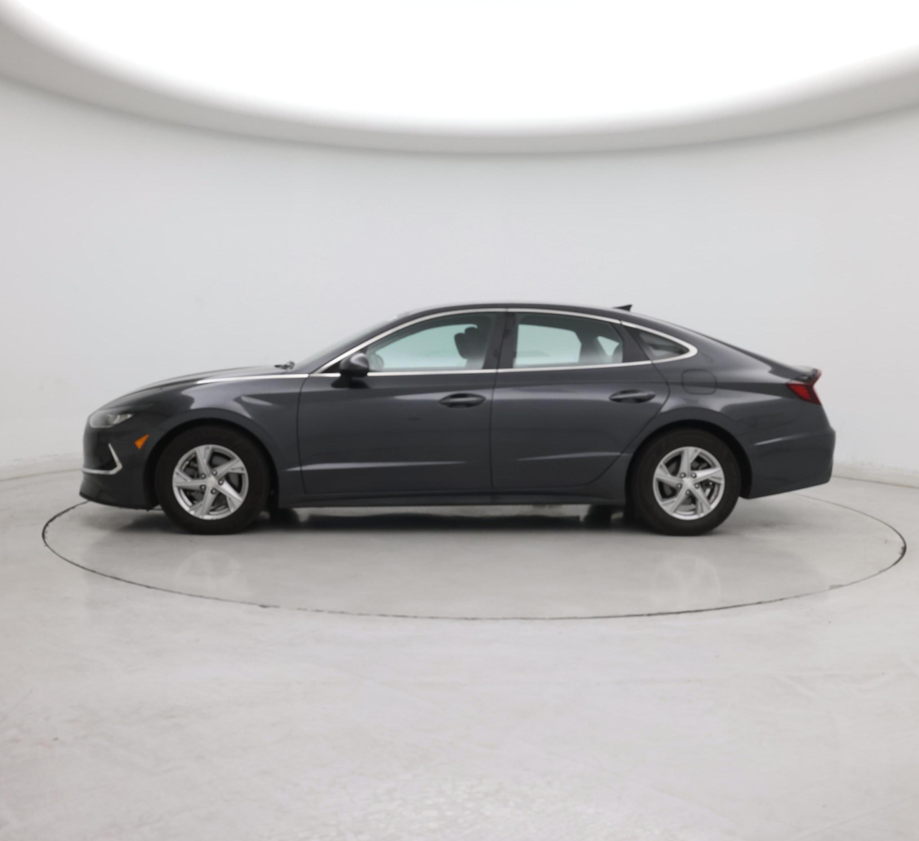 Thumbnail: 2021 Hyundai Sonata - 3