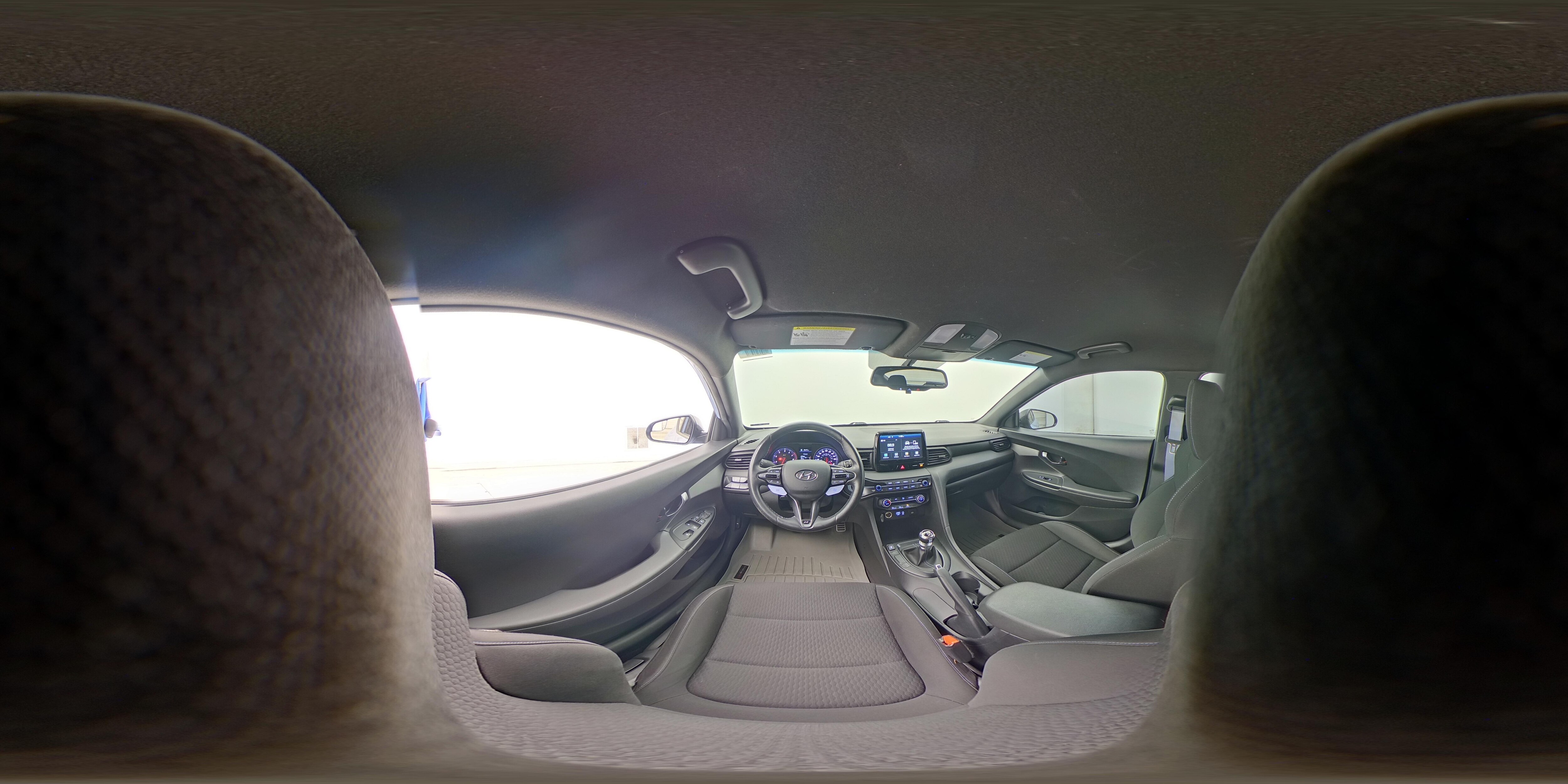 2019 Hyundai Veloster N - Photo 25