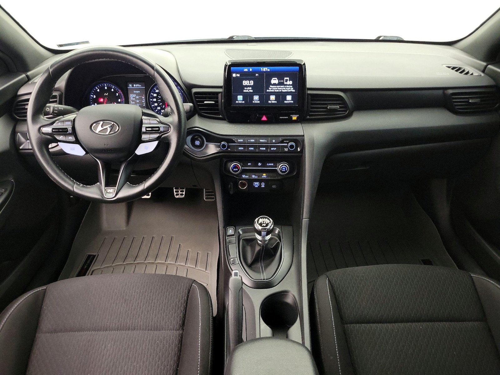 2019 Hyundai Veloster N - Photo 10