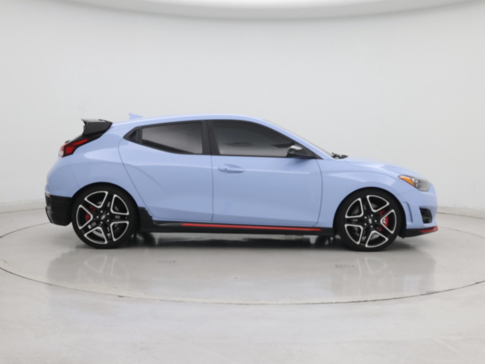 2019 Hyundai Veloster N - Photo 8