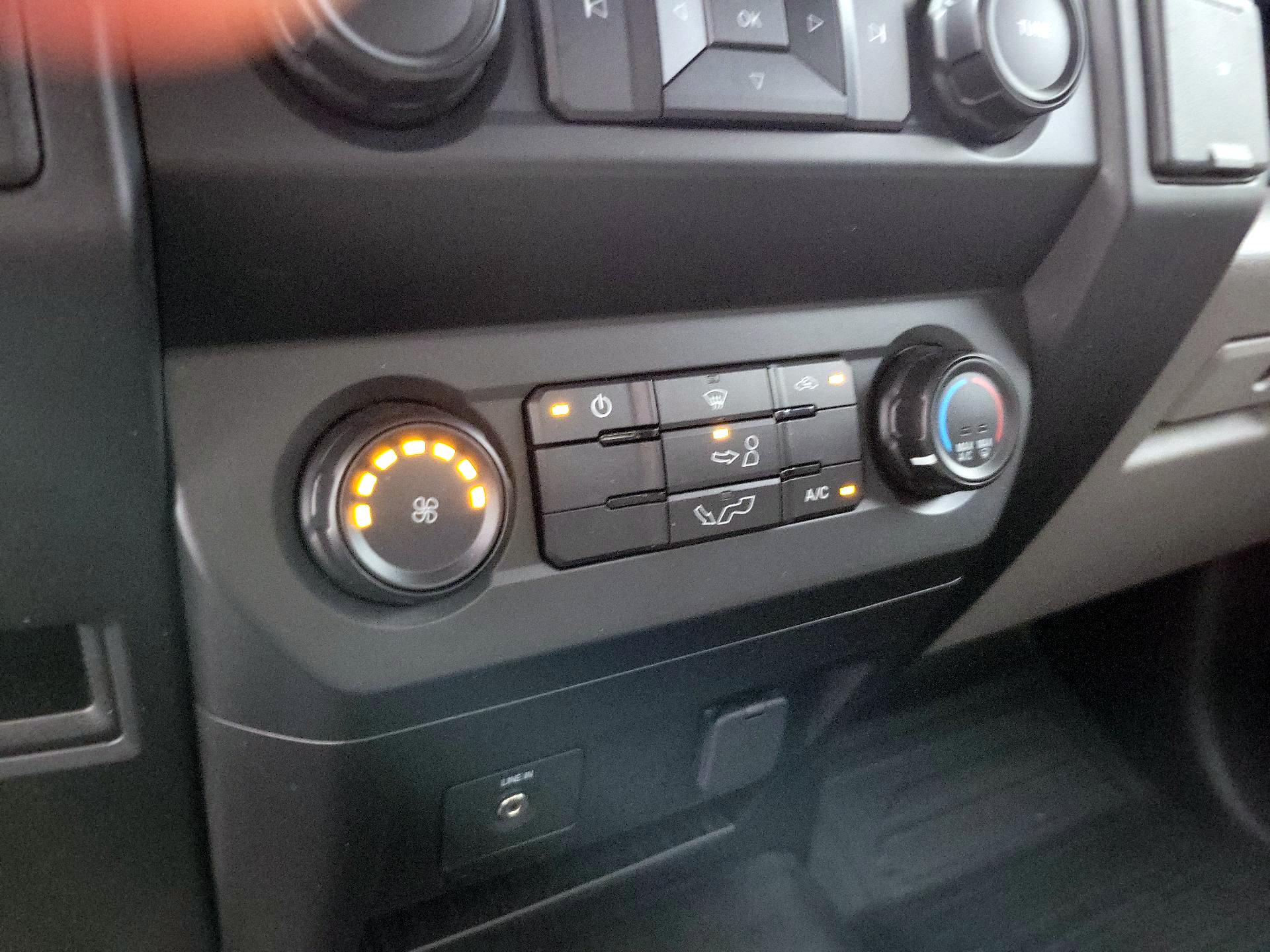 Thumbnail: 2019 Ford F-150 - 16