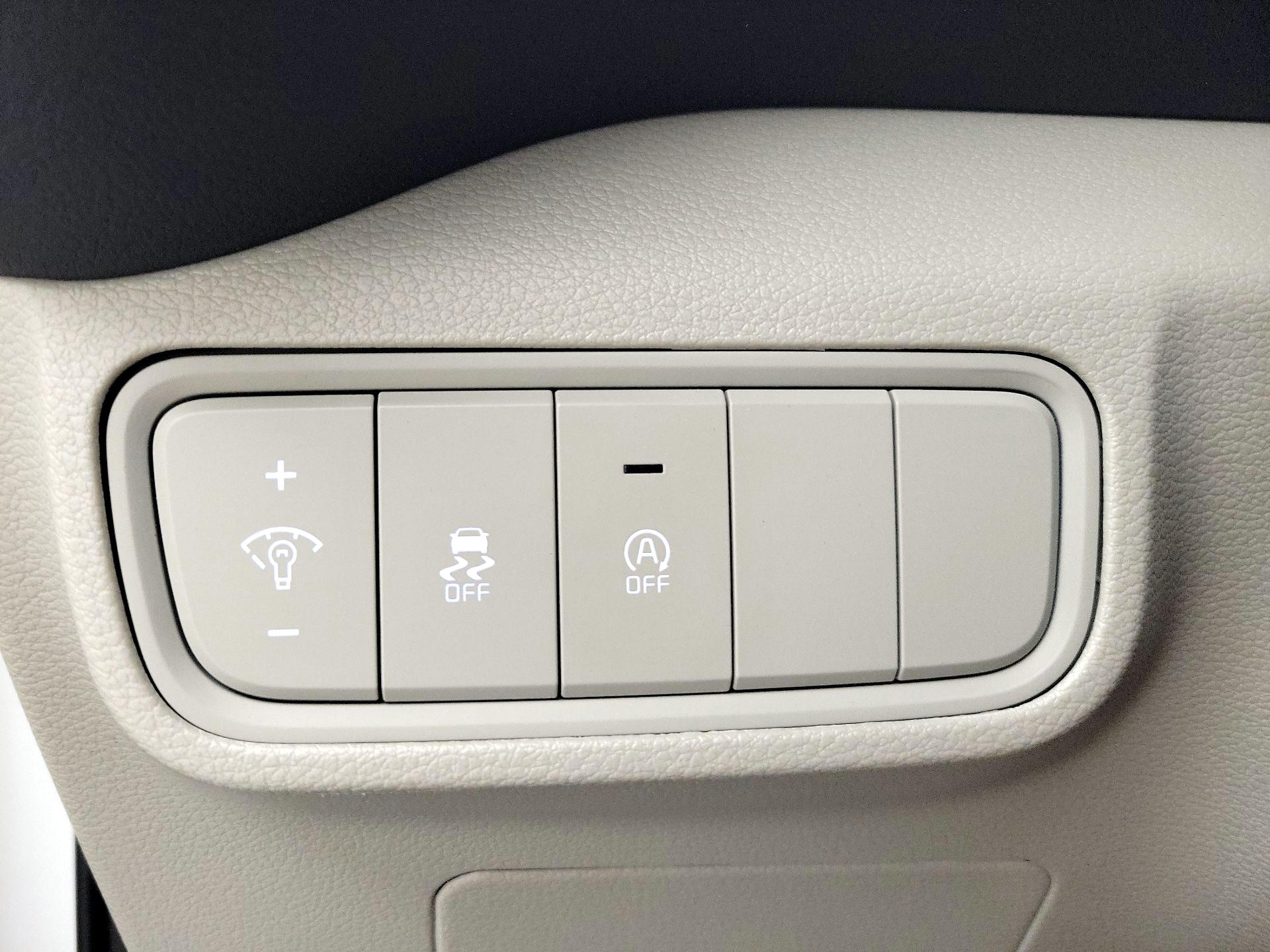 Thumbnail: 2025 Kia Soul - 13