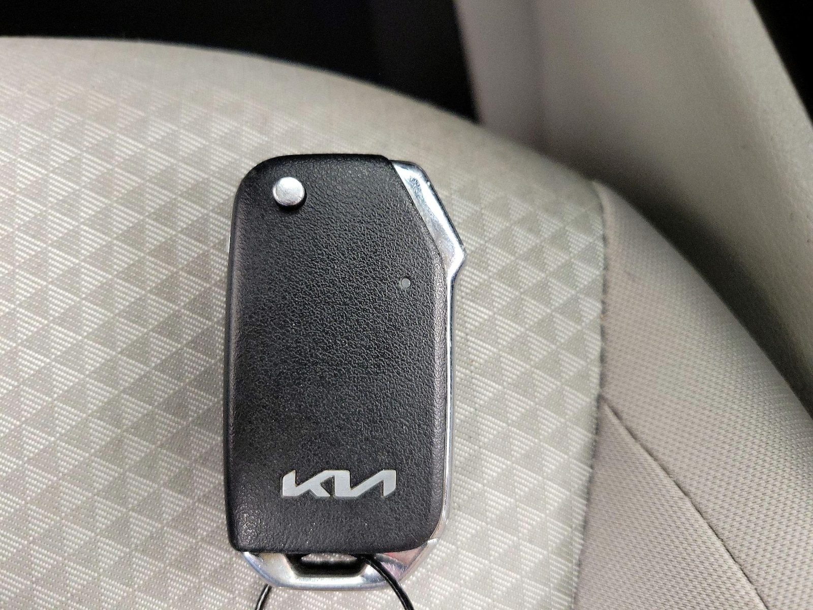 2022 Kia Soul LX - Photo 23