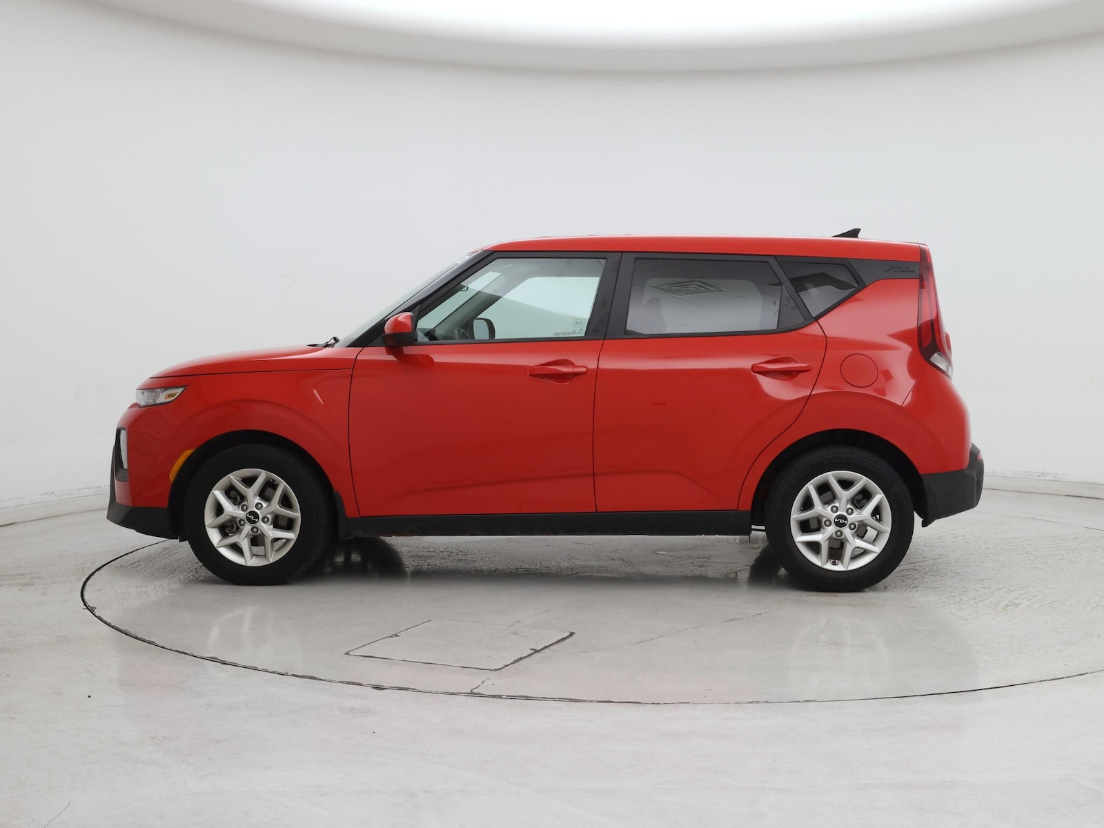 2022 Kia Soul LX - Photo 4