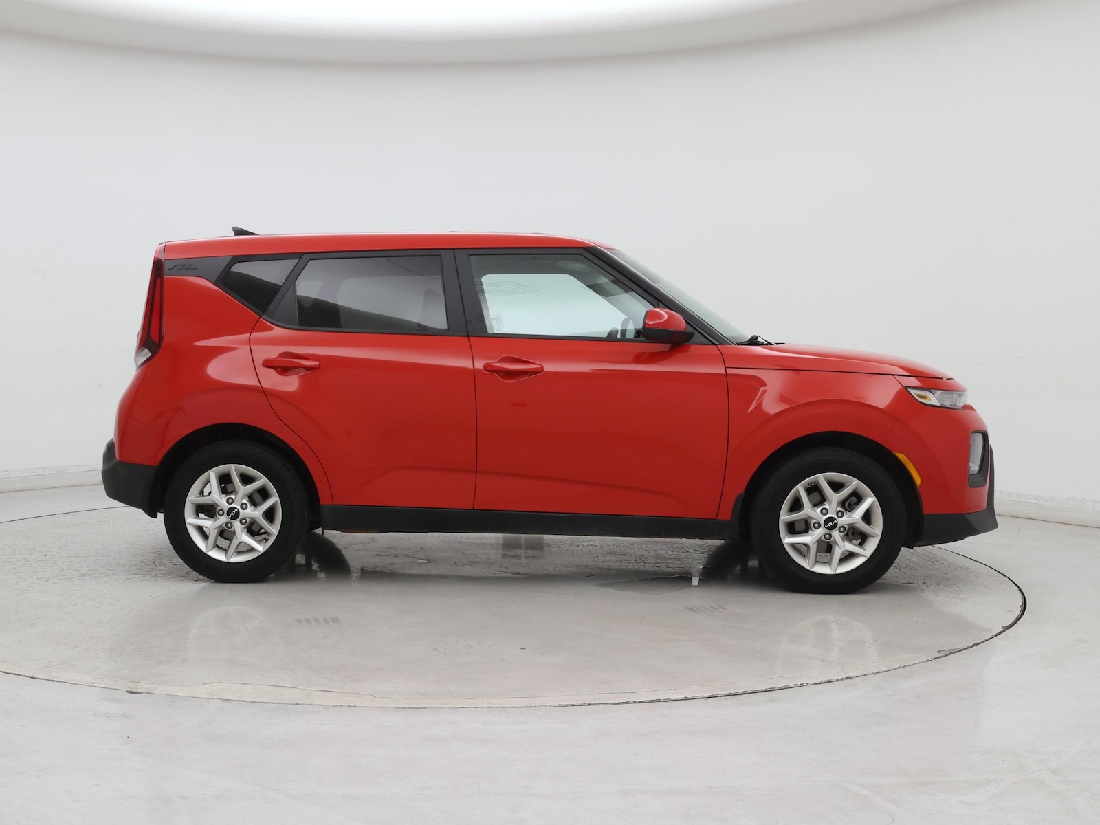 2022 Kia Soul LX - Photo 8