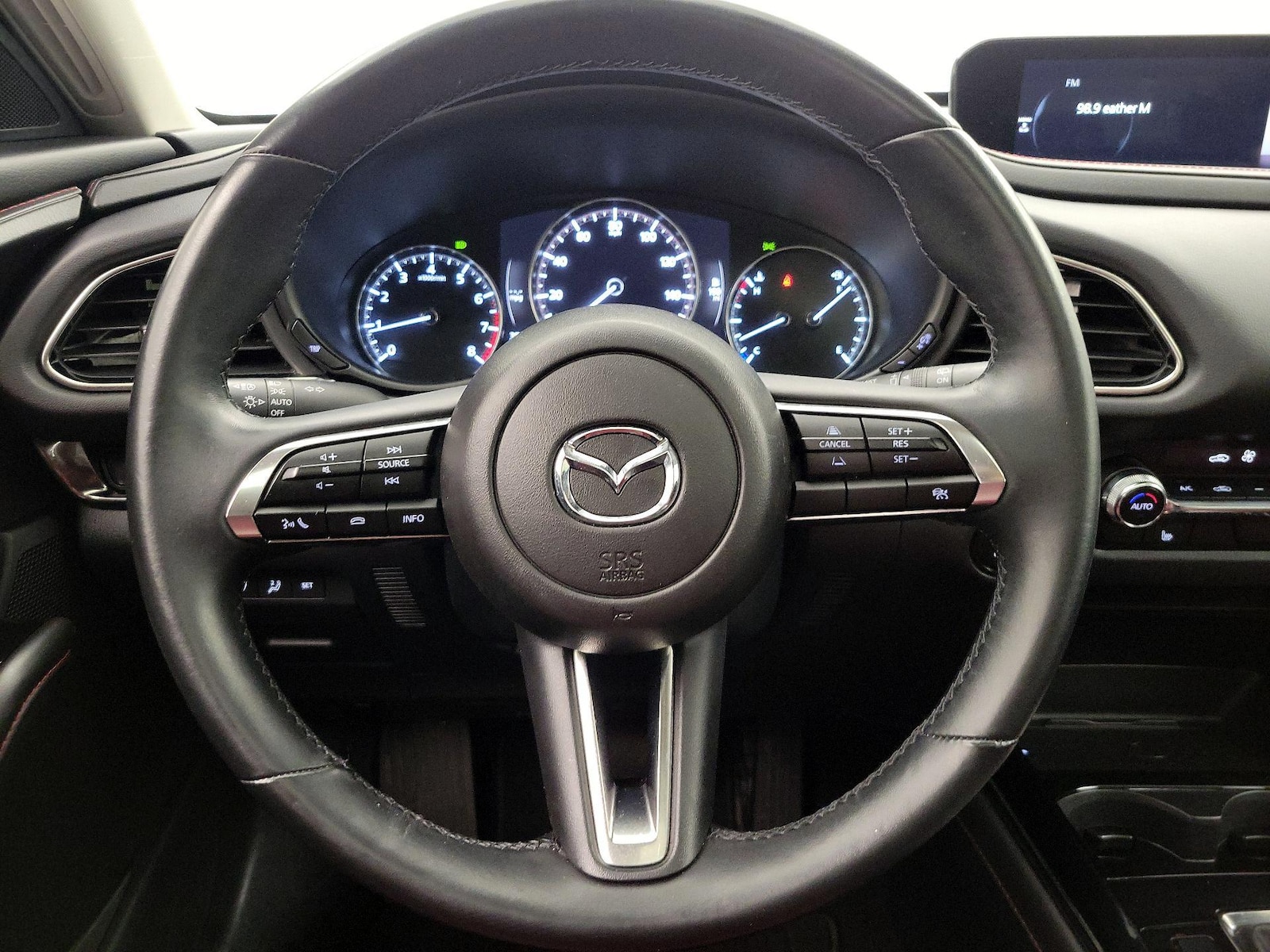 2025 Mazda CX-30 Carbon Edition - Photo 11