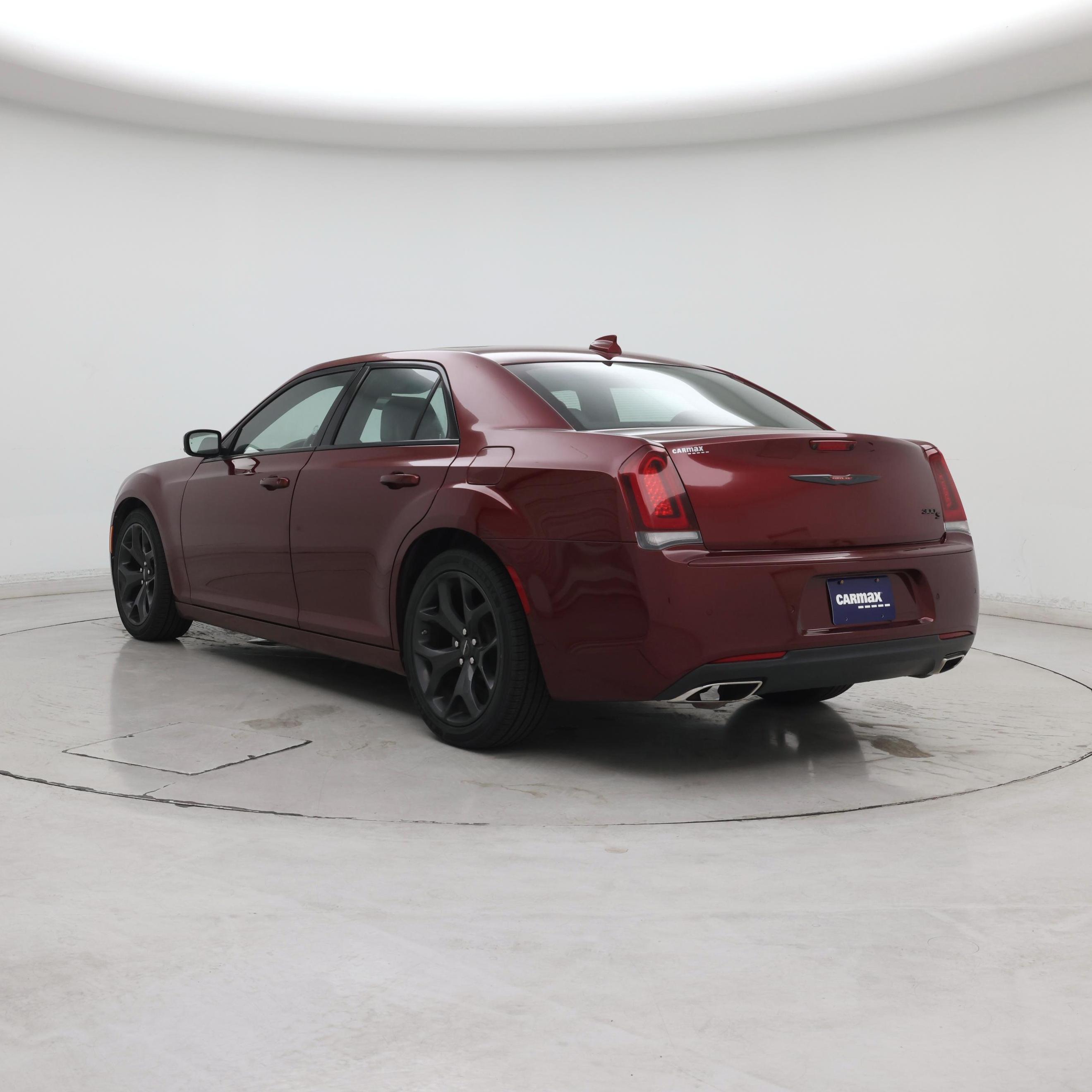 Thumbnail: 2023 Chrysler 300 - 2