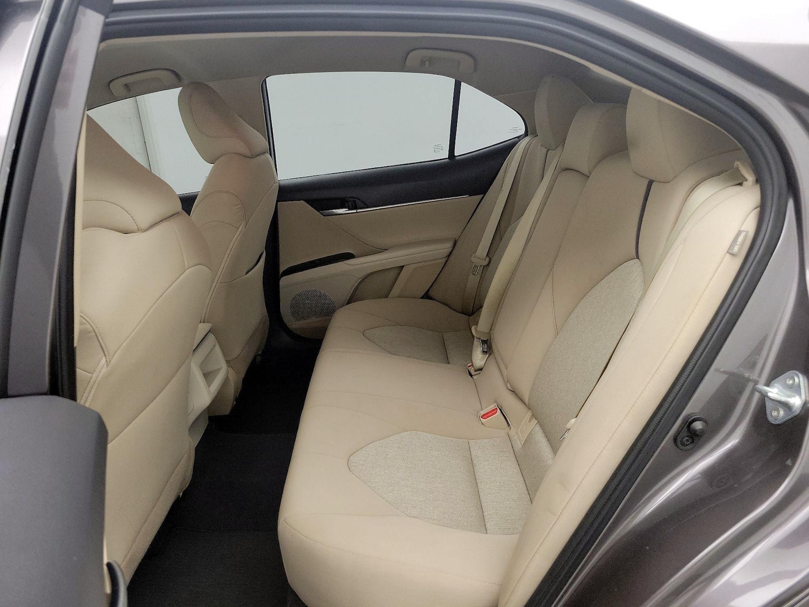 2023 Toyota Camry LE - Photo 20