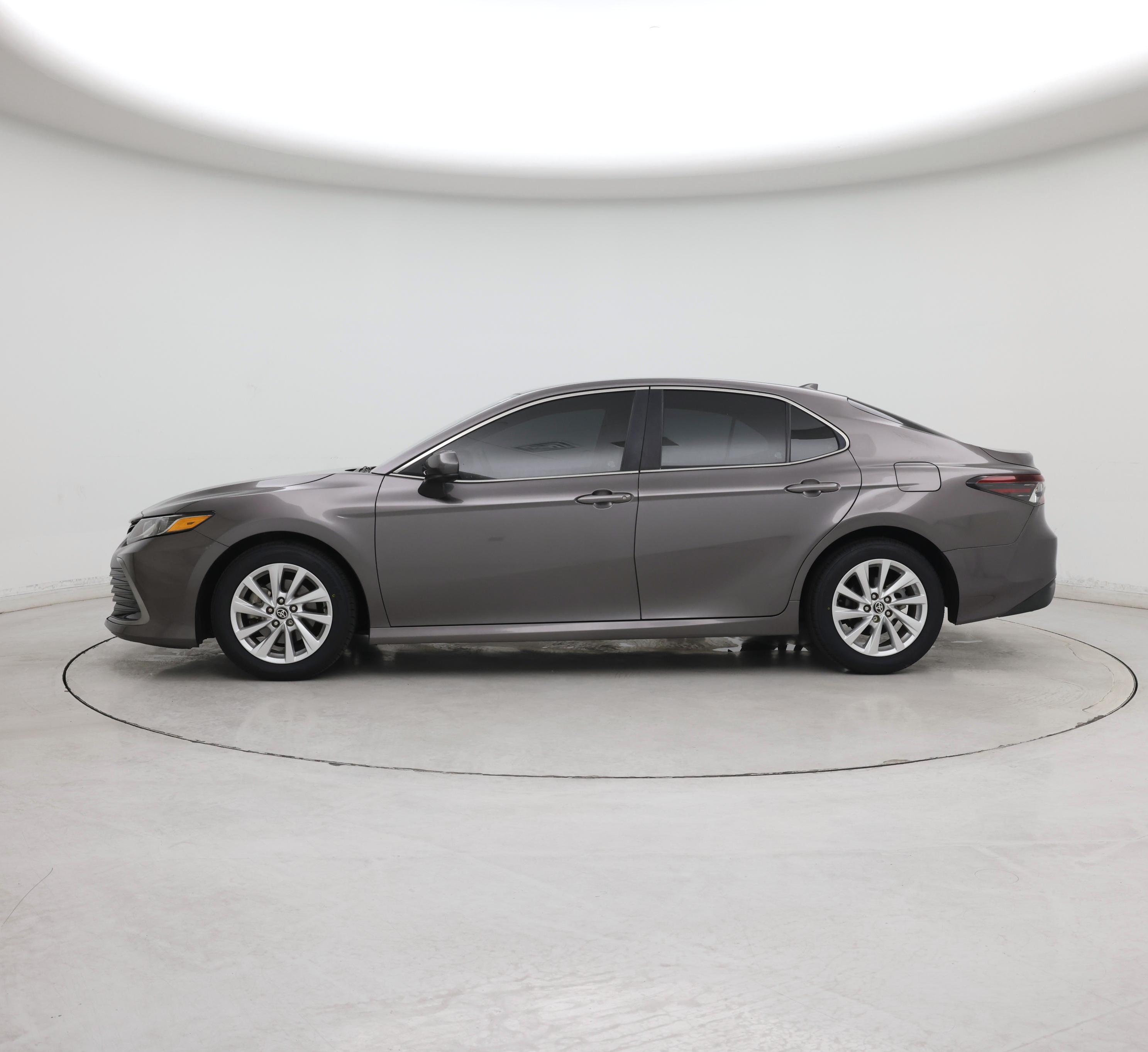 Thumbnail: 2023 Toyota Camry - 3