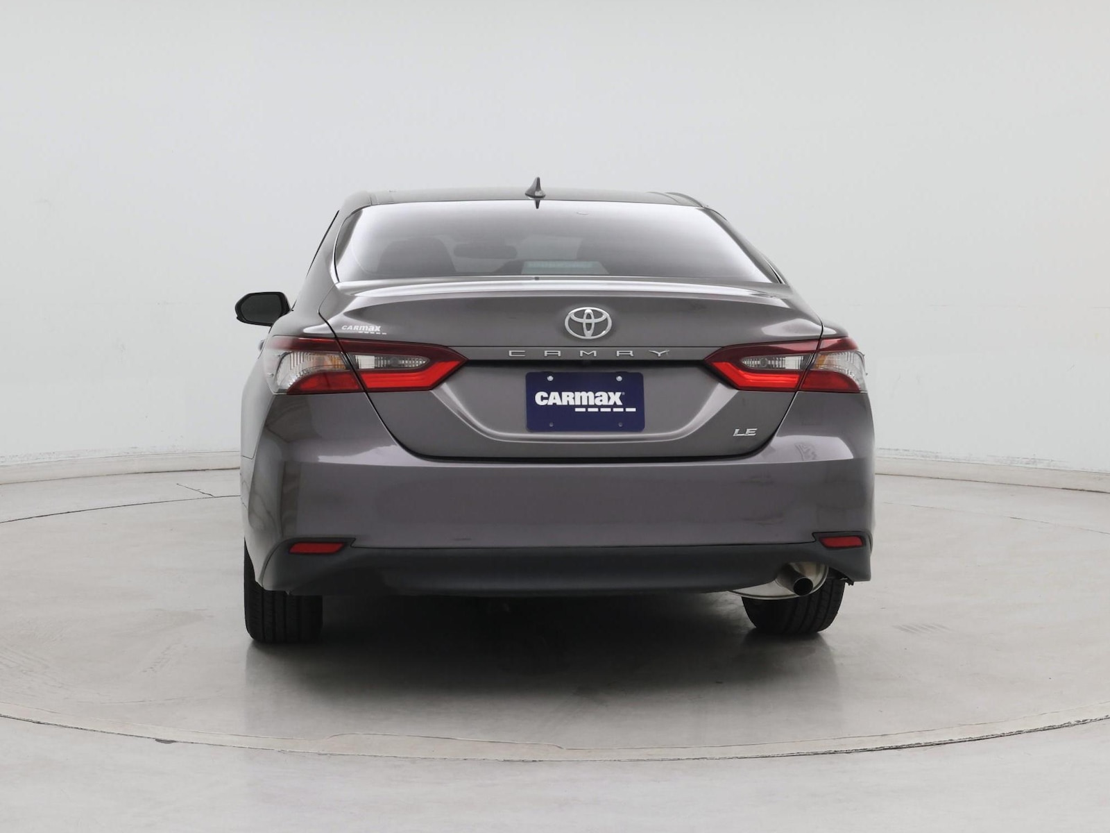 2023 Toyota Camry LE - Photo 7