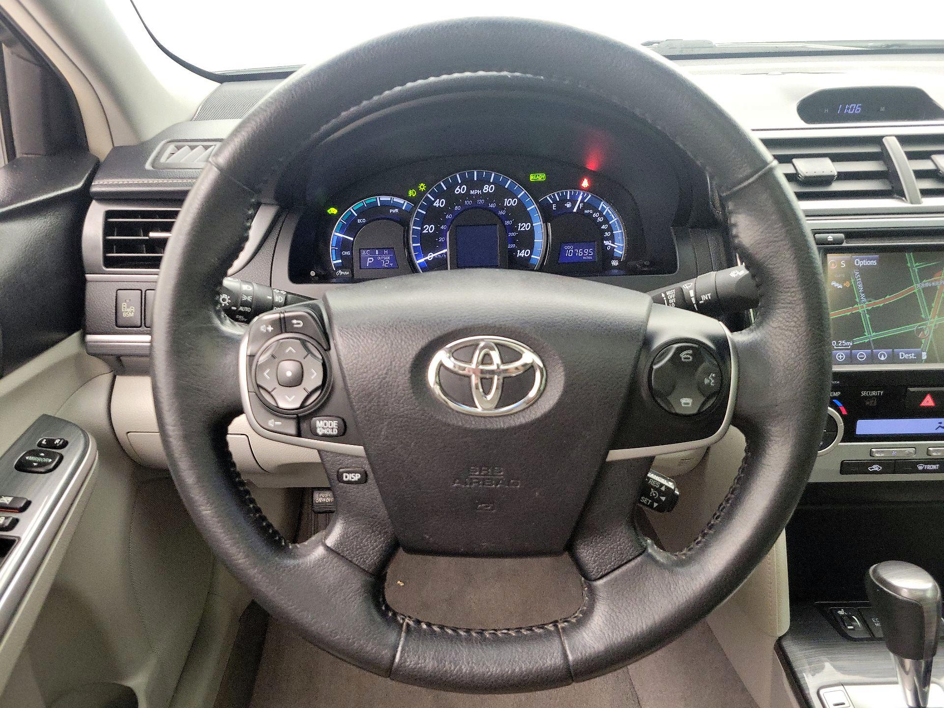 Thumbnail: 2014 Toyota Camry - 10