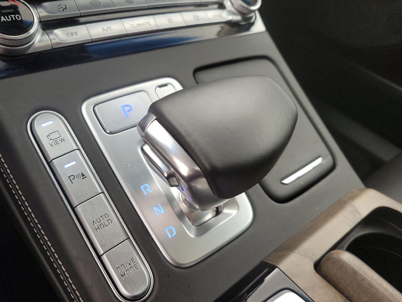2020 GENESIS G90 Ultimate - Photo 19